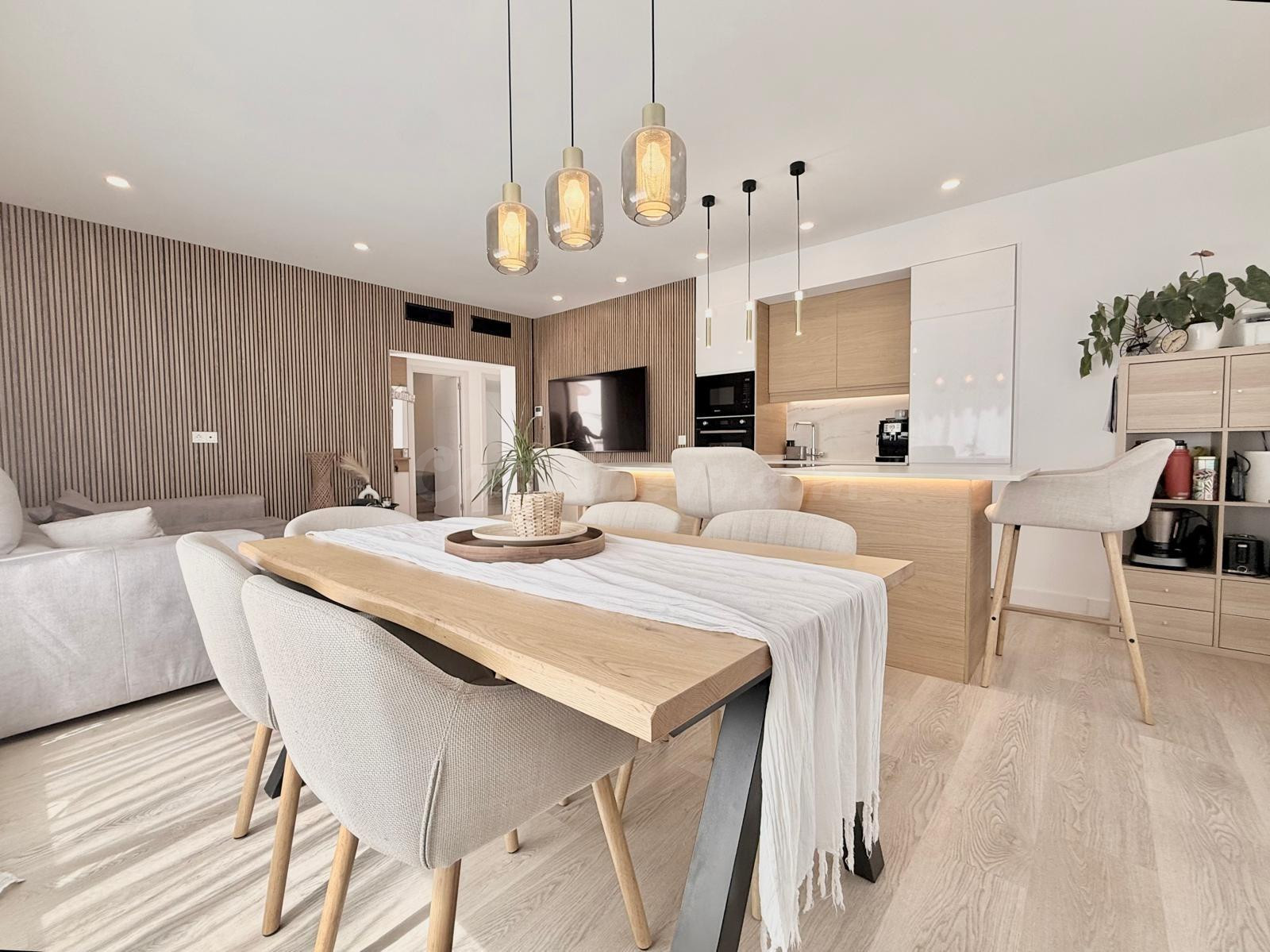 Villa moderna renovada cerca de la playa - foto 5