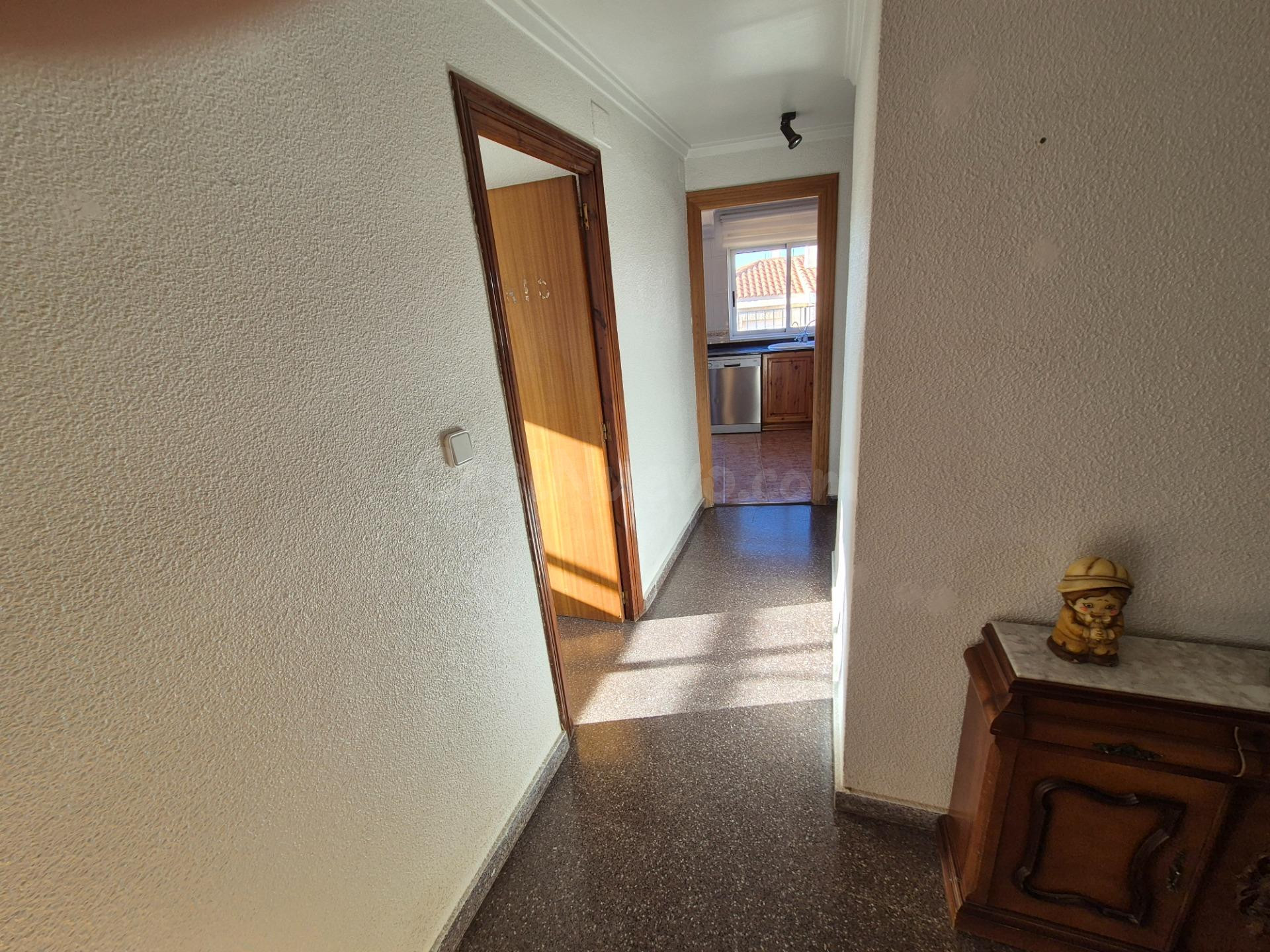 SE VENDE ÁTICO EN PETRER - foto 3