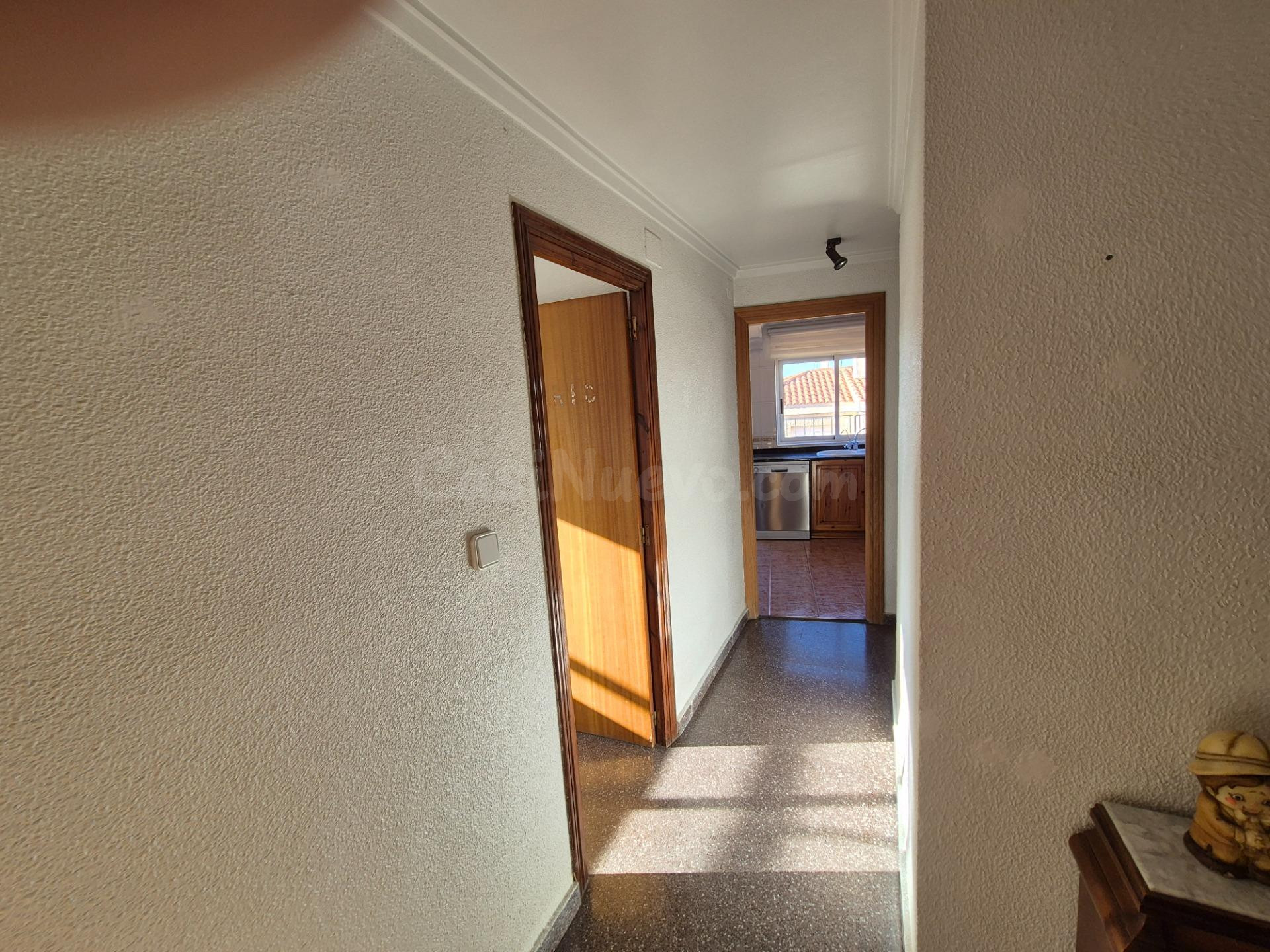 SE VENDE ÁTICO EN PETRER - foto 4