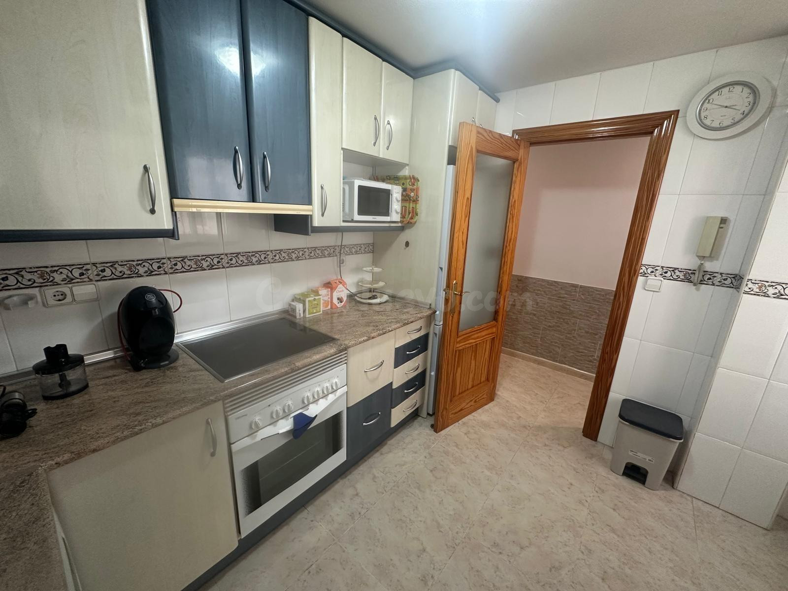 ALQUILER LARGA DURACIÓN: PISO PARA ENTRAR A VIVIR EN LA ZONA - foto 2