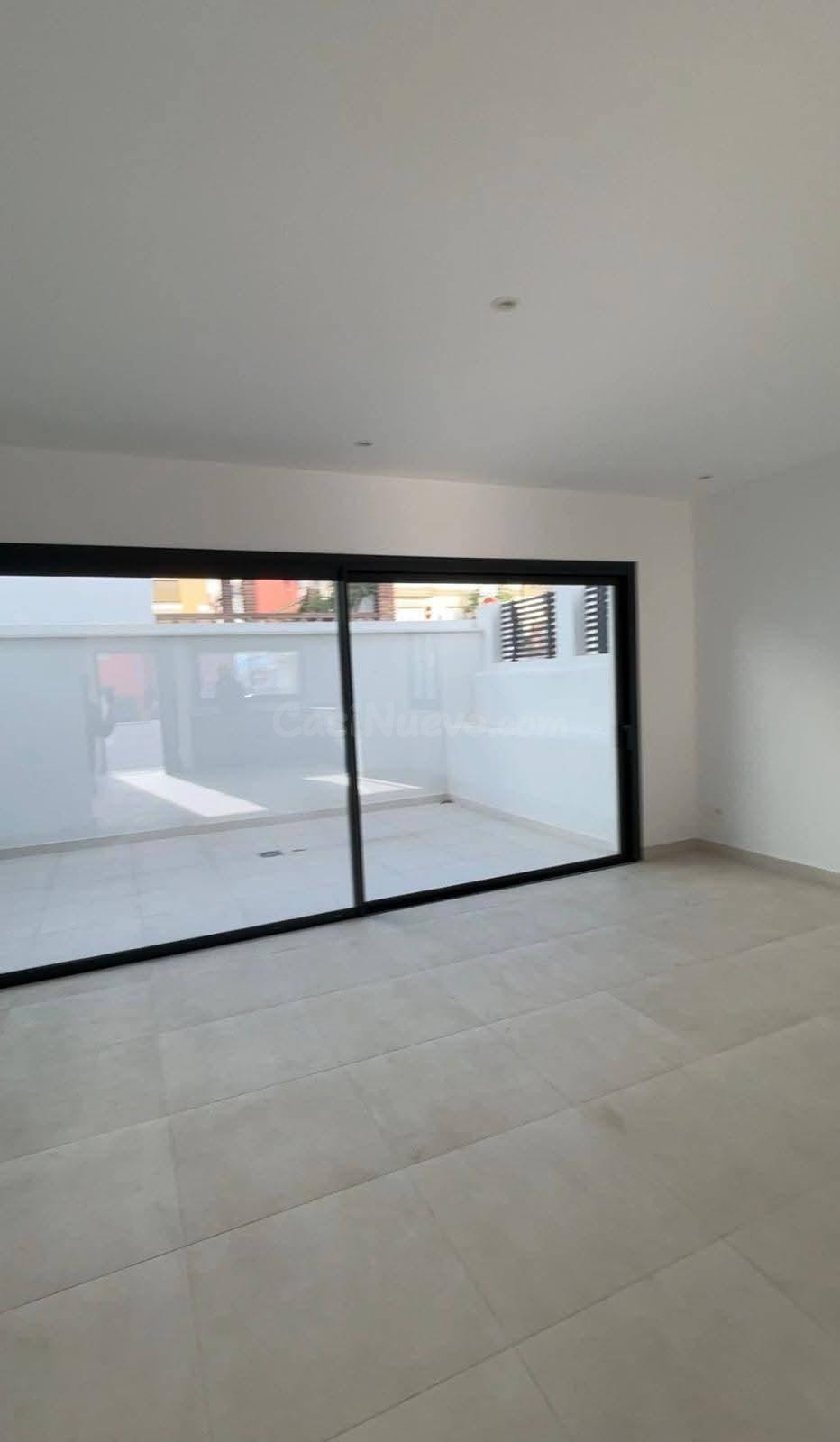 ¡ÚLTIMO ADOSADO! Estrena Vivienda con Solárium Privado en Mi - foto 5