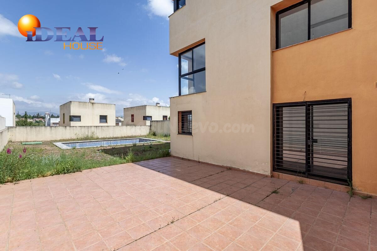 PRECIOSO CHALET EN LOMA VERDE - foto 5
