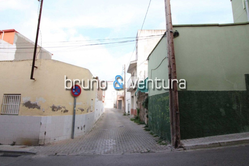 Solar urbano no consolidado en Les Roquetes, Sant Pere de Ri - foto 5