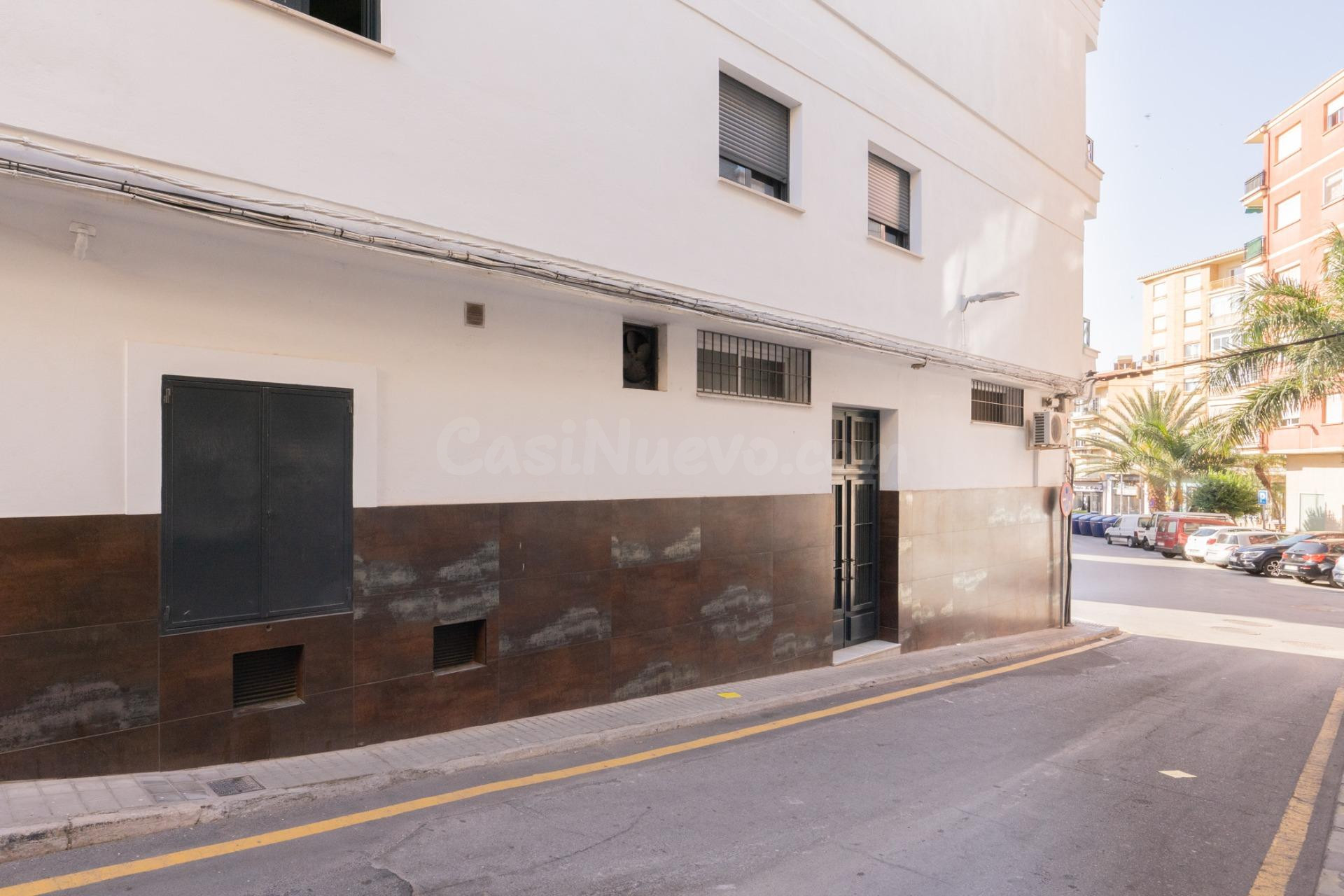 ¡La oportunidad que tu negocio estaba esperando en Motril! - foto 2