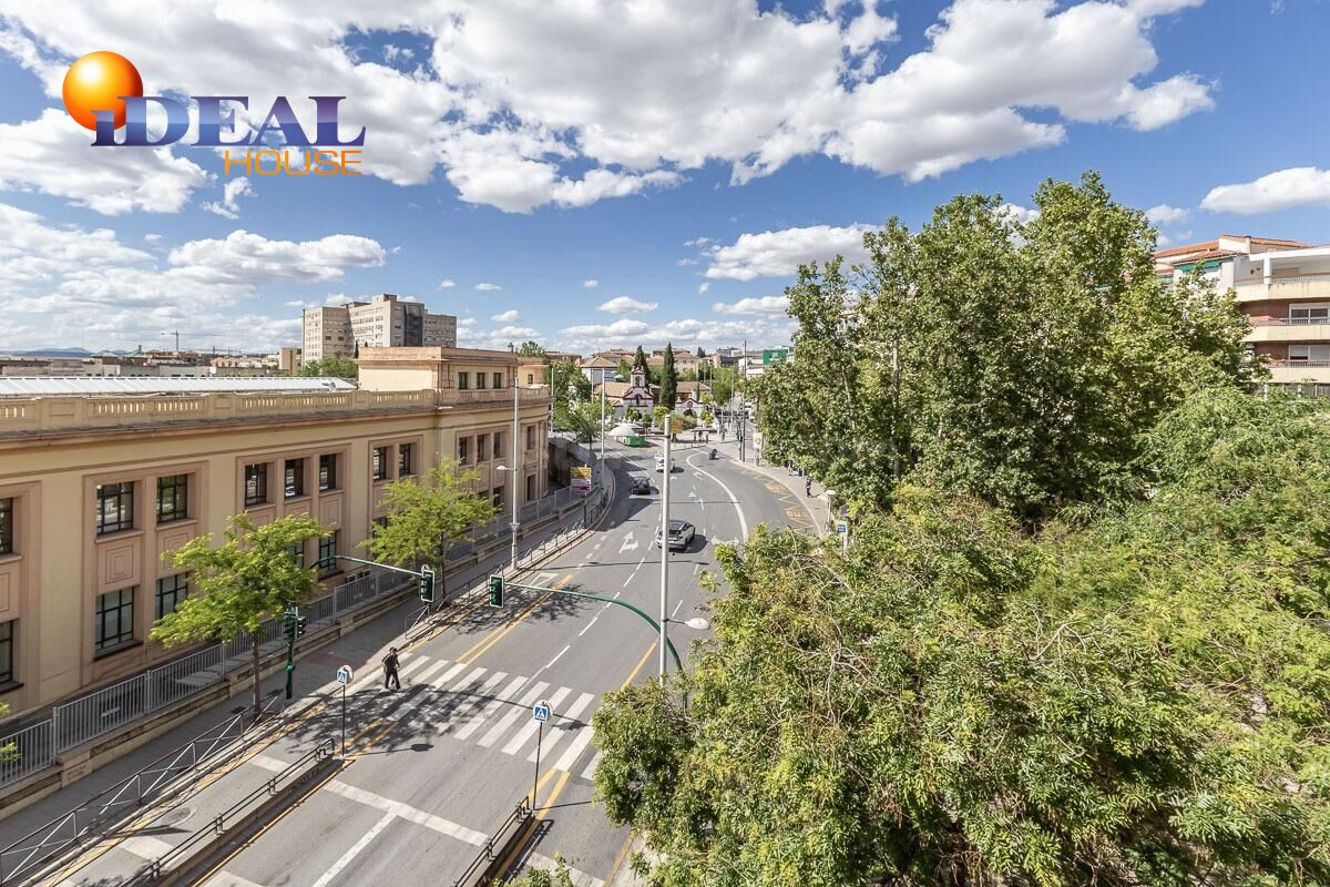 Piso señorial de 182 m2 en Avenida Madrid: amplitud, luz y p - foto 5
