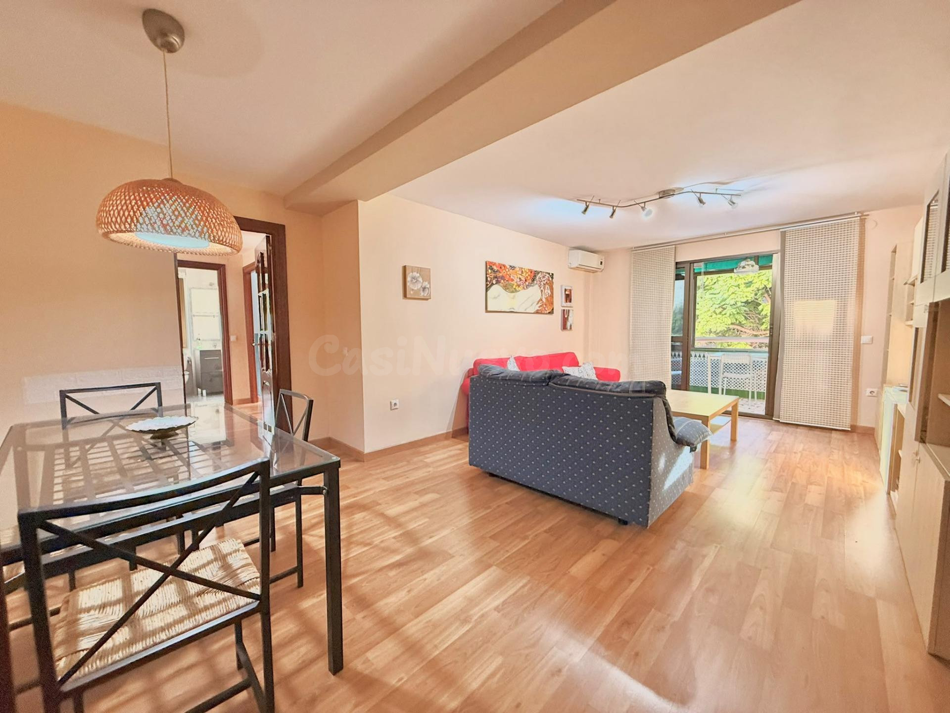 AMPLIA VIVIENDA DE 4 DORMITORIOS CON GARAJE EN FUENGIROLA - foto 3
