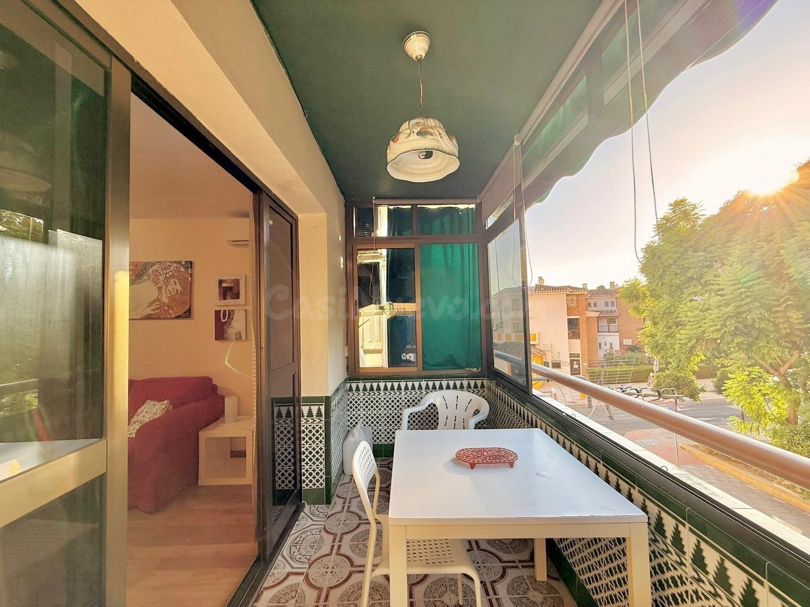 AMPLIA VIVIENDA DE 4 DORMITORIOS CON GARAJE EN FUENGIROLA - foto 5