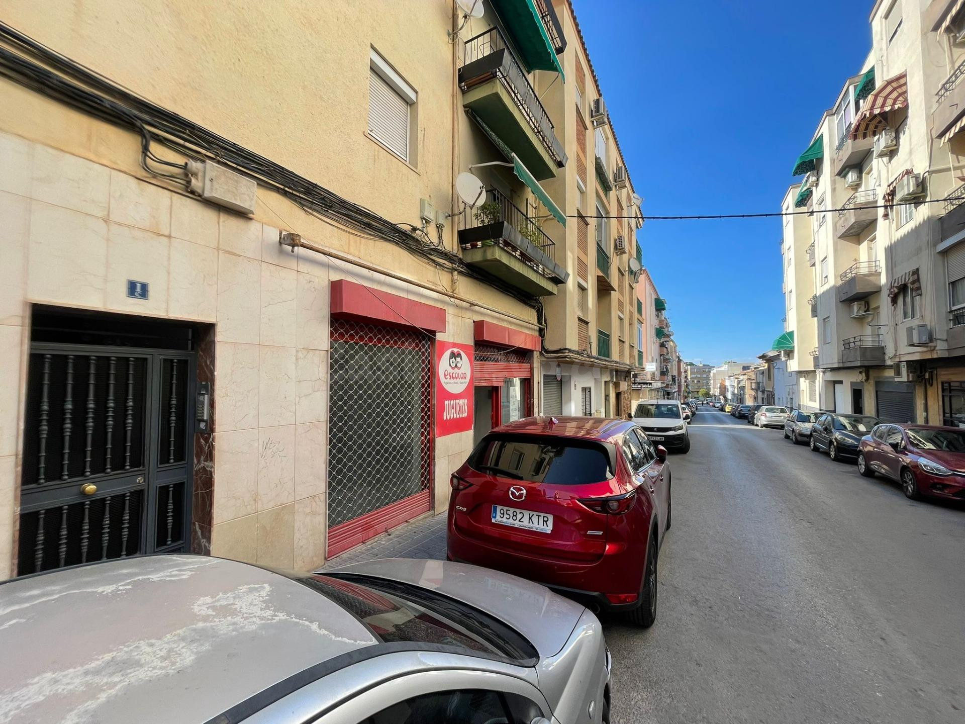 Local comercial 140m² en venta - Fuentezuelas