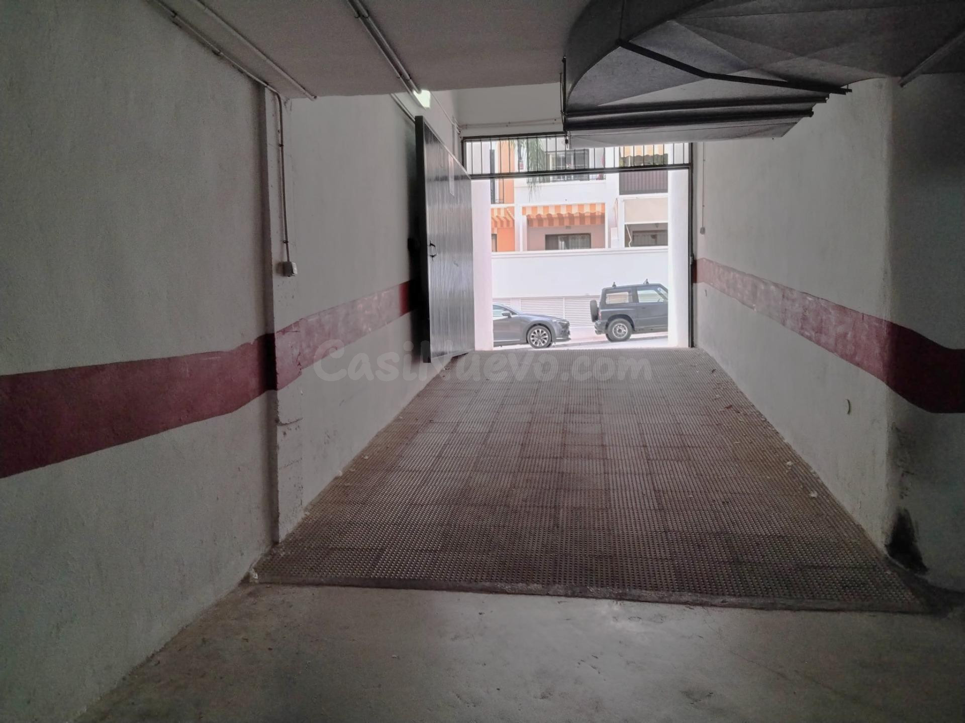 Plaza de aparcamientopara Moto en el Corazón de Salobreña !! - foto 2
