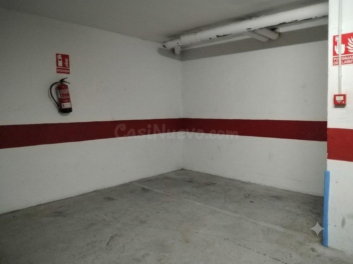 Plaza de aparcamientopara Moto en el Corazón de Salobreña !! - foto 5
