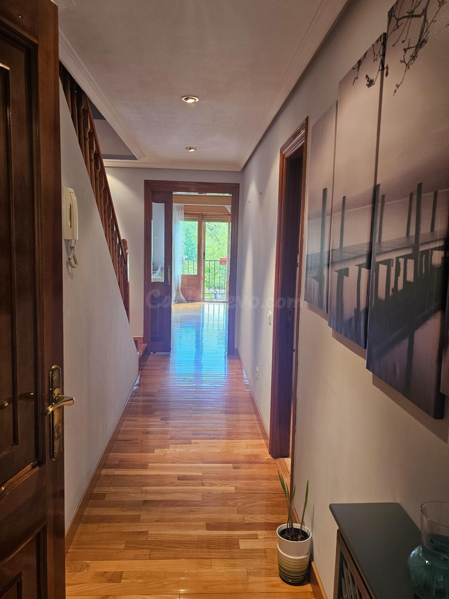 VIVIENDA DONDE LA TRANQUILIDAD Y LAS VISTAS SE CONVIERTEN EN - foto 5