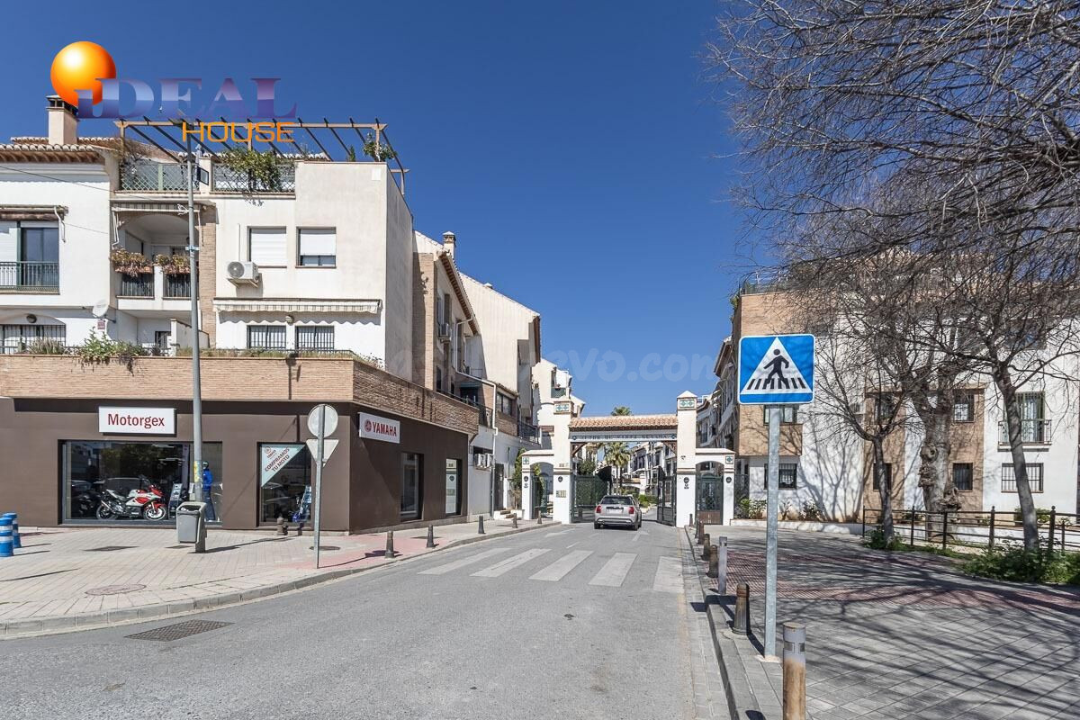 PLAZA DE GARAJE URB. ALTOS DE VISTA NEVADA