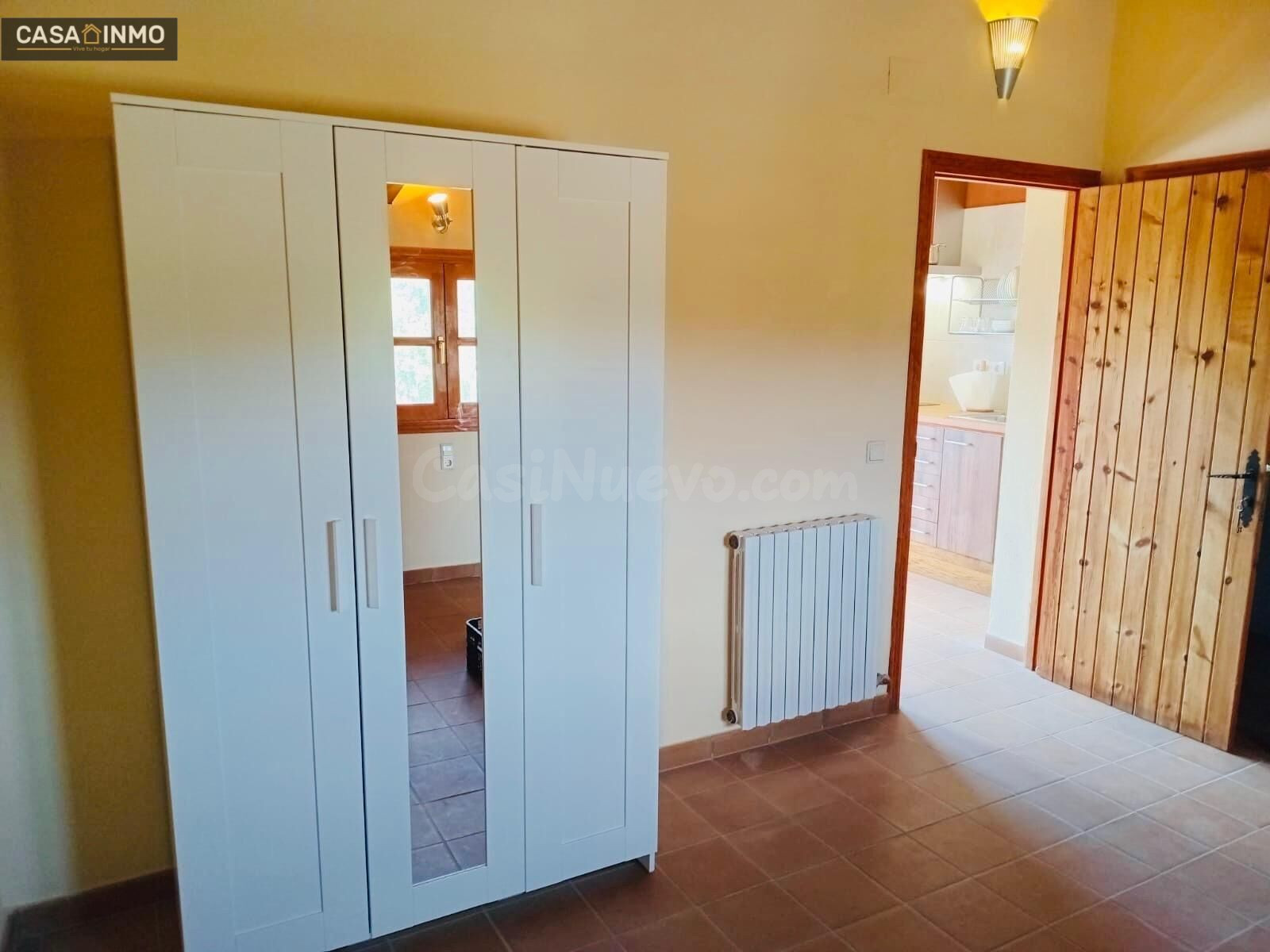 Se alquila apartamento con encanto en las afueras de Benabar - foto 5