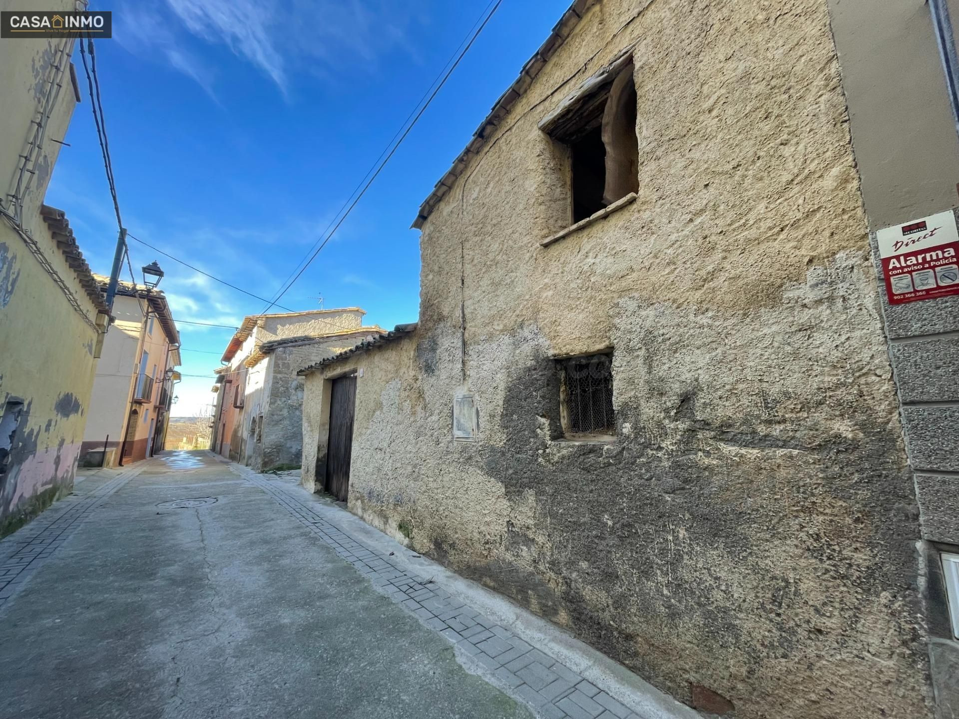 Se vende almacén en el pueblo de Salas Bajas. - foto 4
