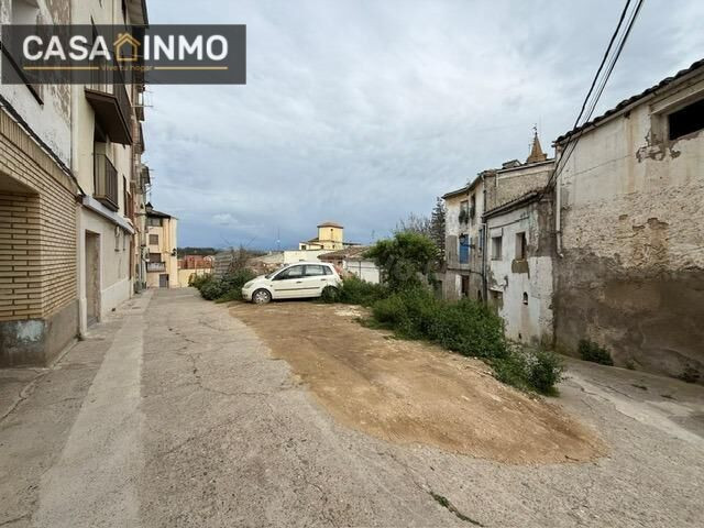 Venta de terreno urbano en barrio Entremuro