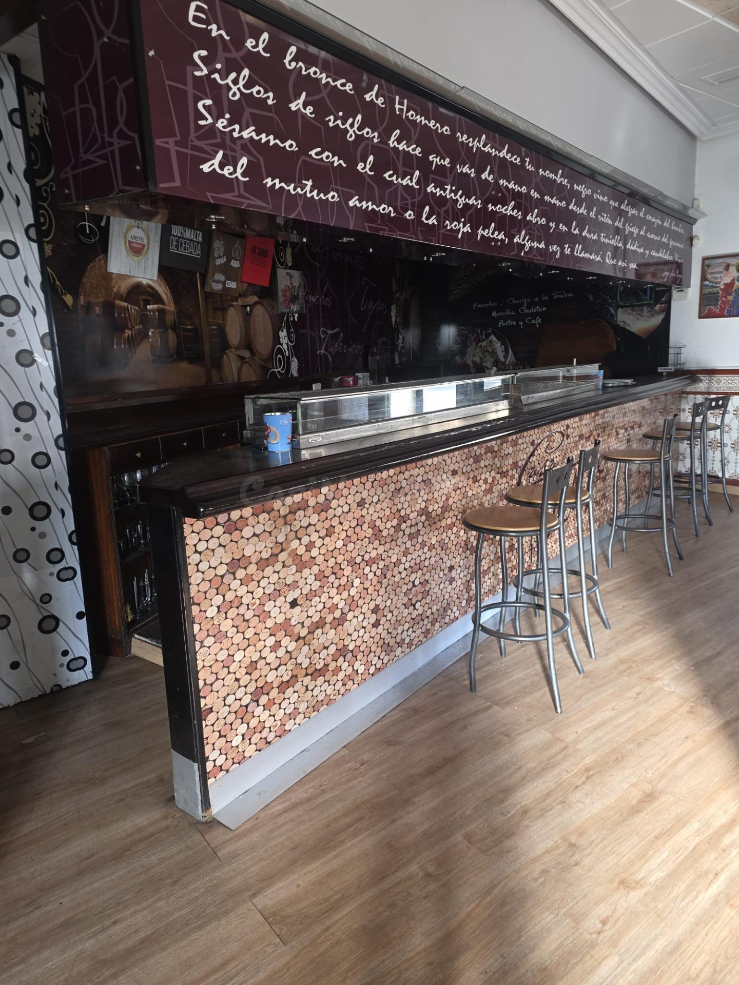 RESTAURANTE EN VENTA: OPORTUNIDAD ÚNICA EN BURGOS - foto 4