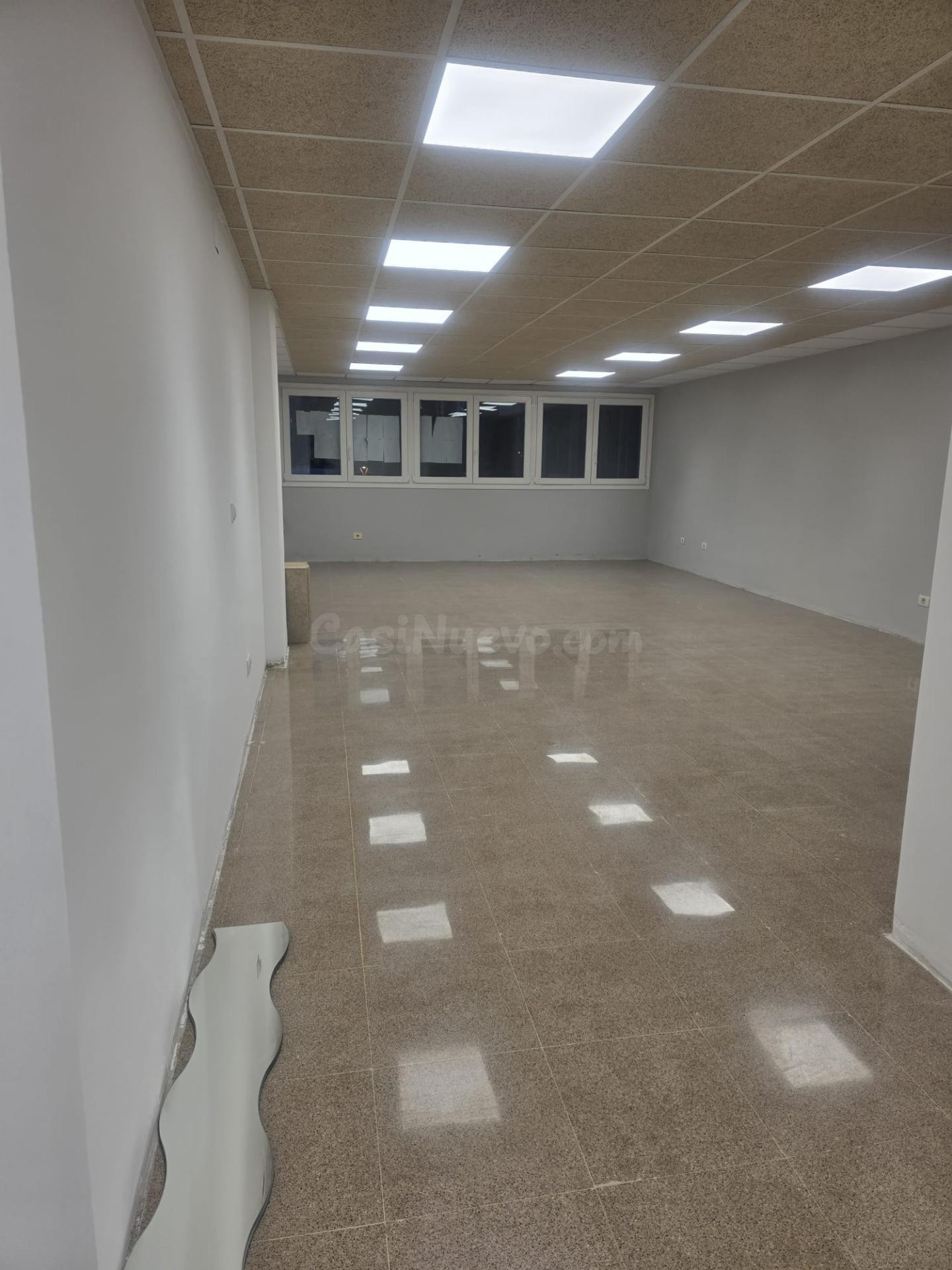 OFICINA ACONDICIONADA CENTRICA - foto 2