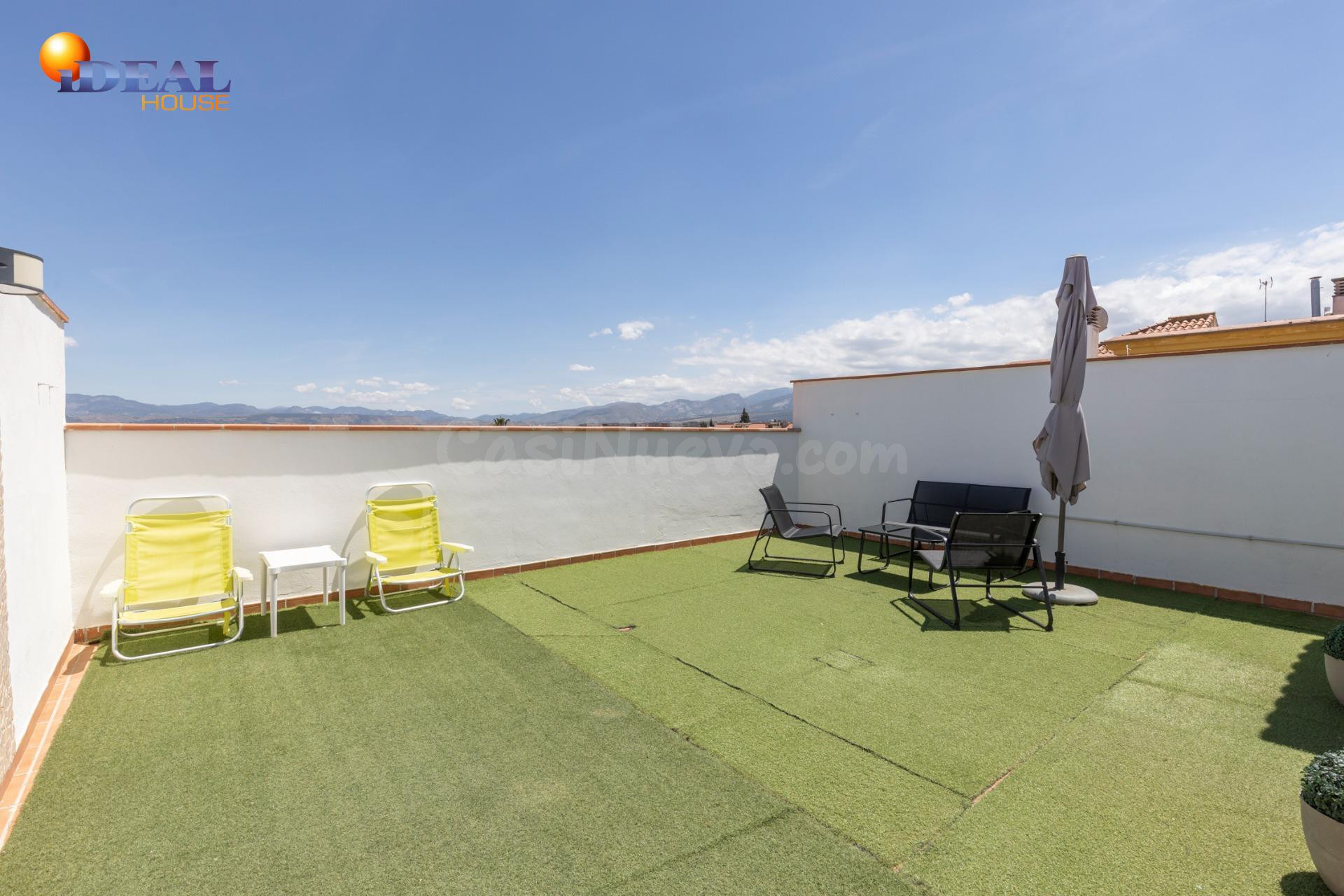 Ático con gran terraza y garaje en el centro de Alhendín – l - foto 2