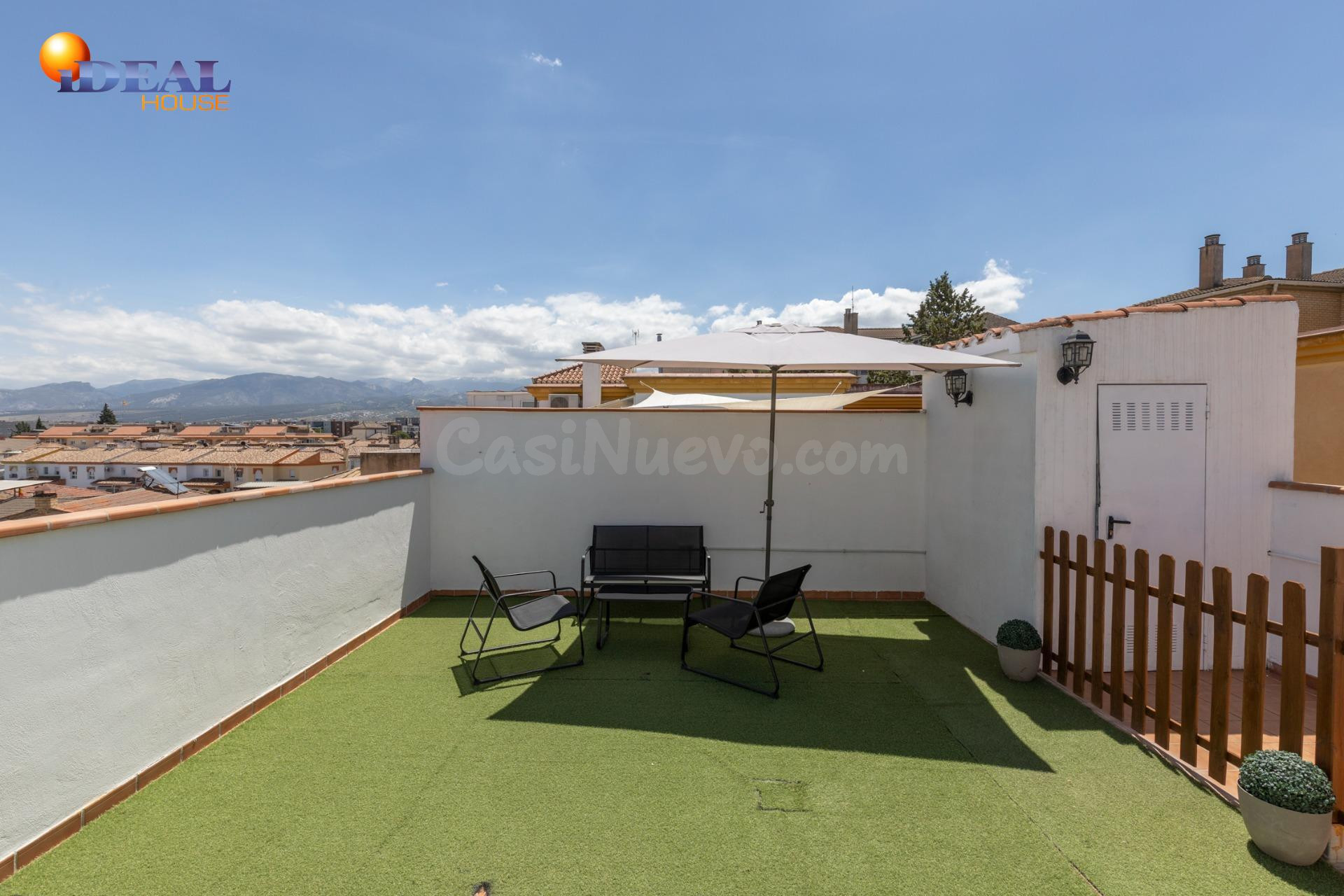 Ático con gran terraza y garaje en el centro de Alhendín – l - foto 3