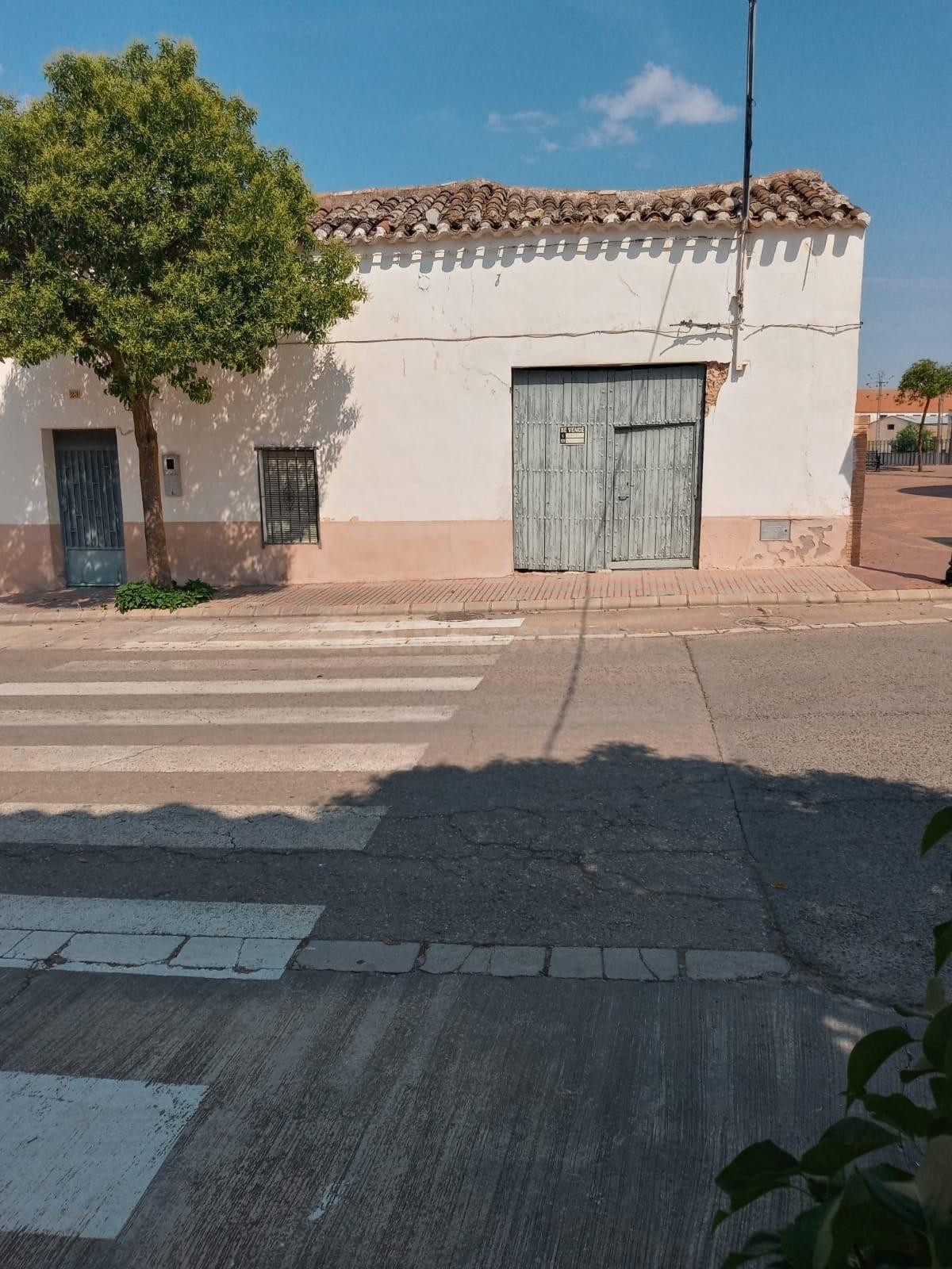 OCASIÓN, CASA GRANDE PARA REFORMAR