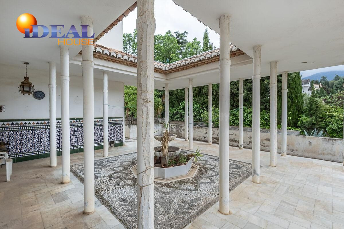 Chalet independiente con 2.000 m2 de parcela y gran potencia