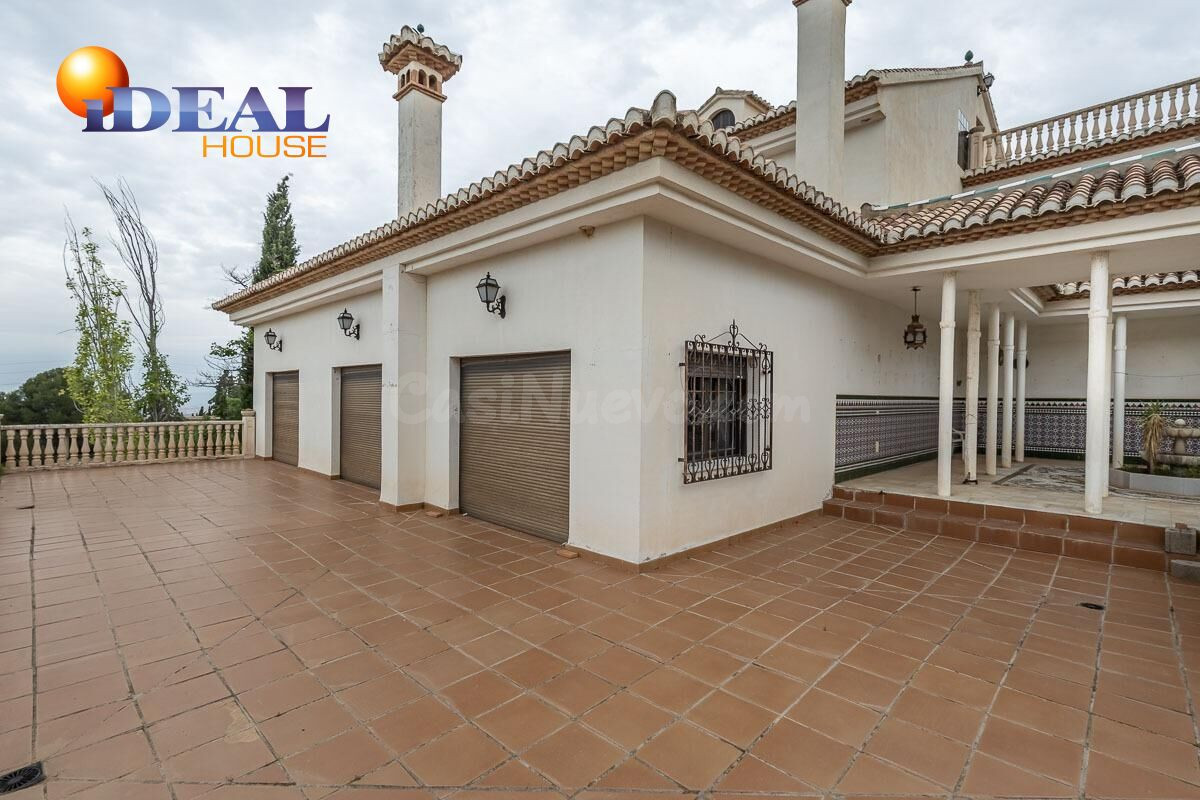 Chalet independiente con 2.000 m2 de parcela y gran potencia - foto 3