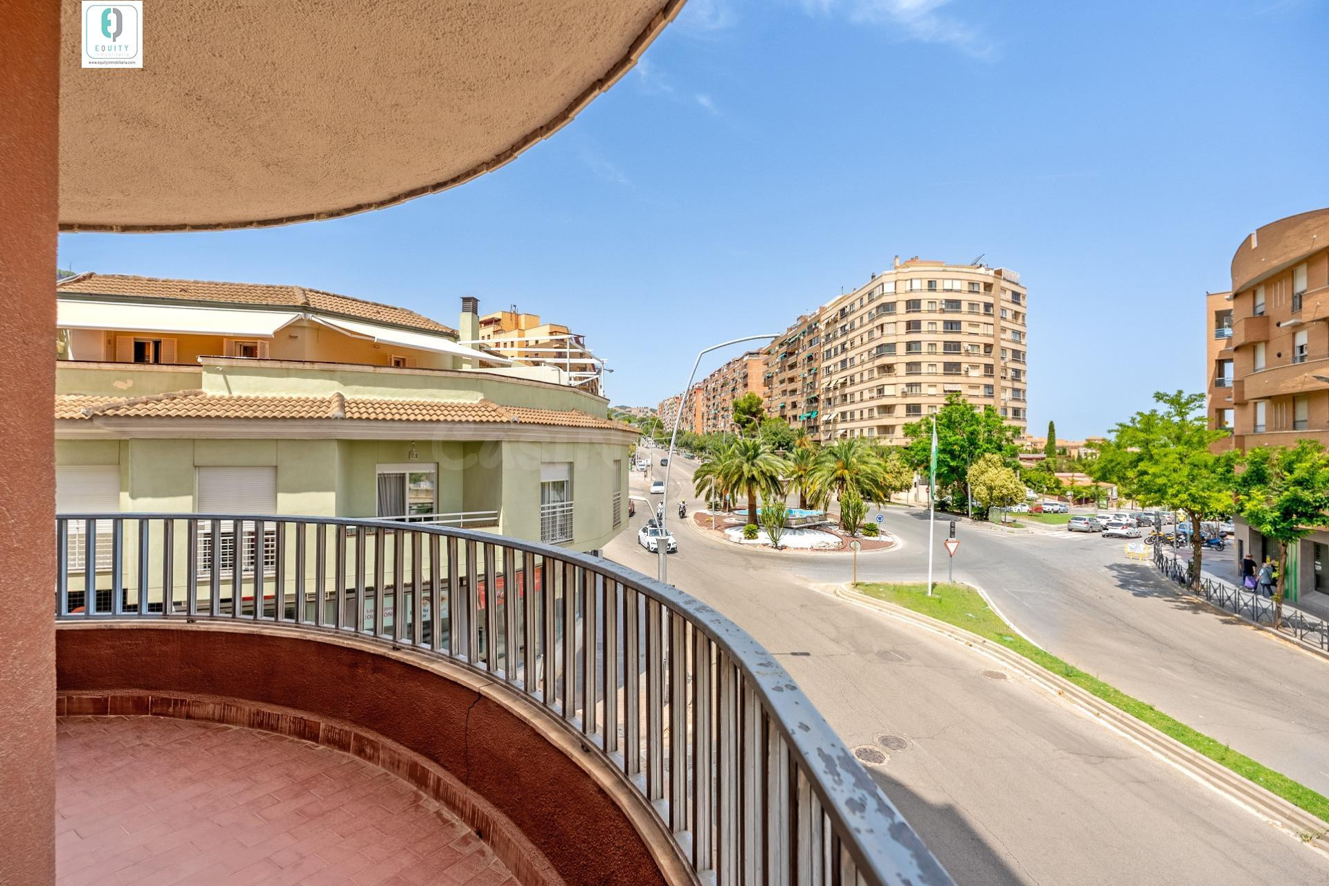 ¡La oportunidad que esperabas en la Avenida de Andalucía! 17 - foto 2