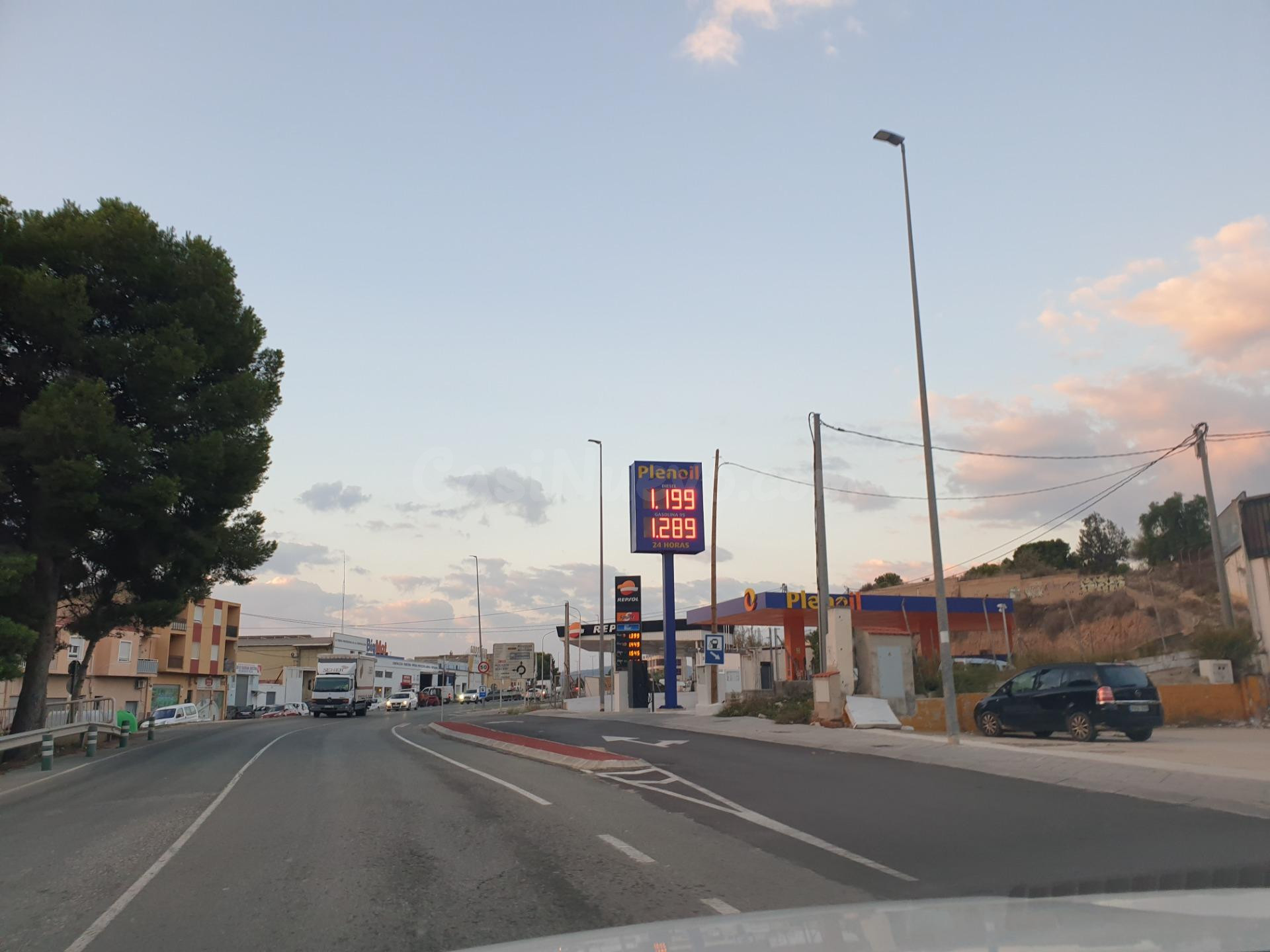 SOLAR EN VENTA EN PETRER