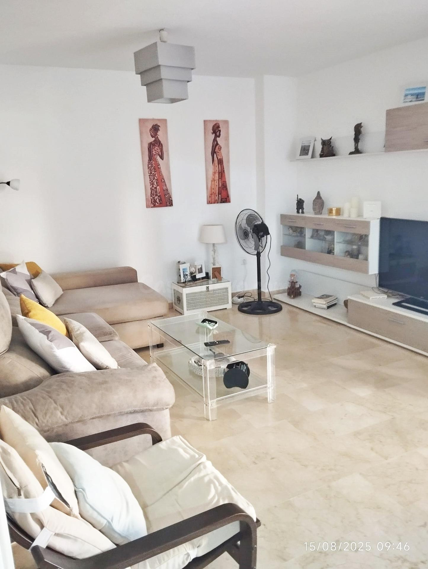 Piso con vistas al mar en urbanización privada con piscina. - foto 3
