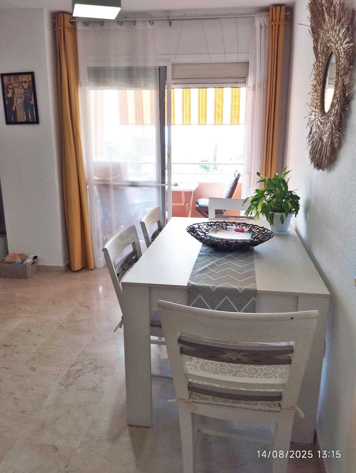 Piso con vistas al mar en urbanización privada con piscina. - foto 4