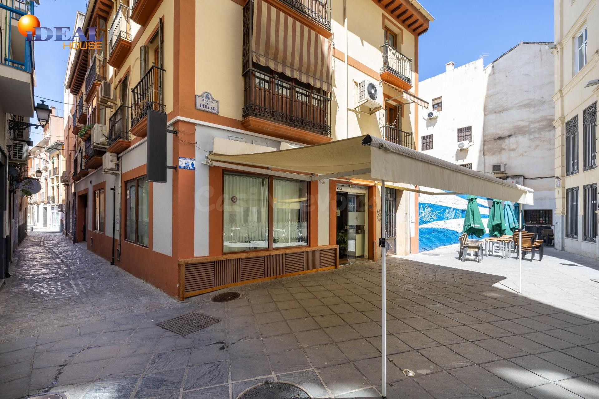 LOCAL EN CASCO HISTÓRICO CON NEGOCIO EN RENTABILIDAD