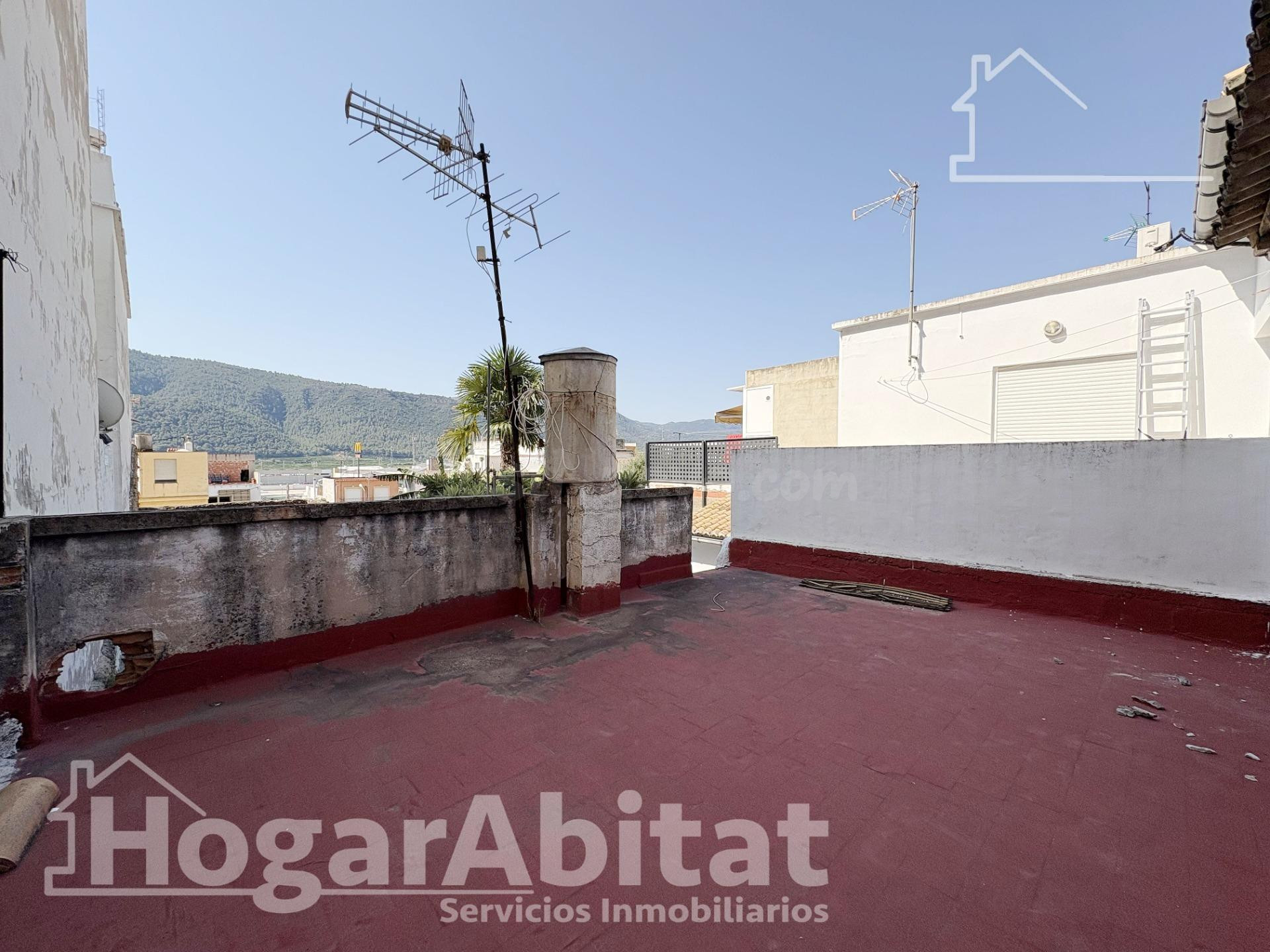 ¡VISTAS A LAS MONTAÑAS! CASA ECONÓMICA PARA REFORMAR, CON TE - foto 3
