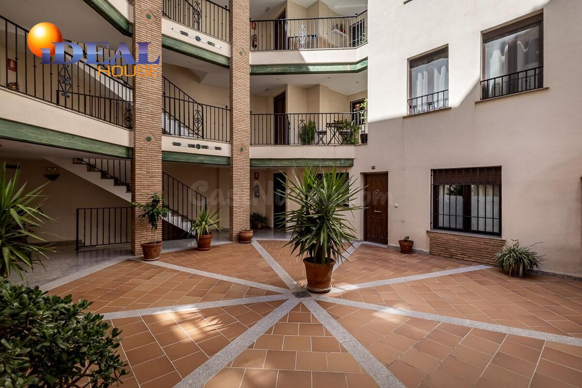 Piso en Monachil con 2 habitaciones y 2 baños y terraza comu