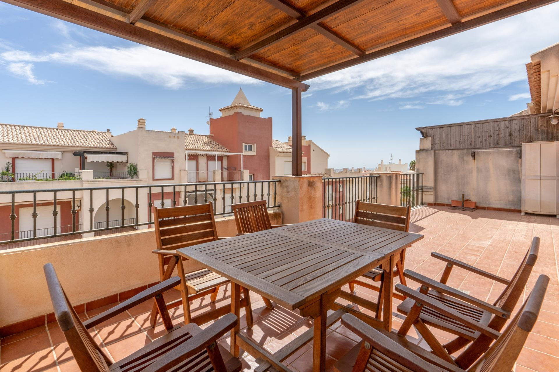 104 M2 + 30 M2 DE TERRAZA | ÁTICO CON GARAJE EN CALAHONDA