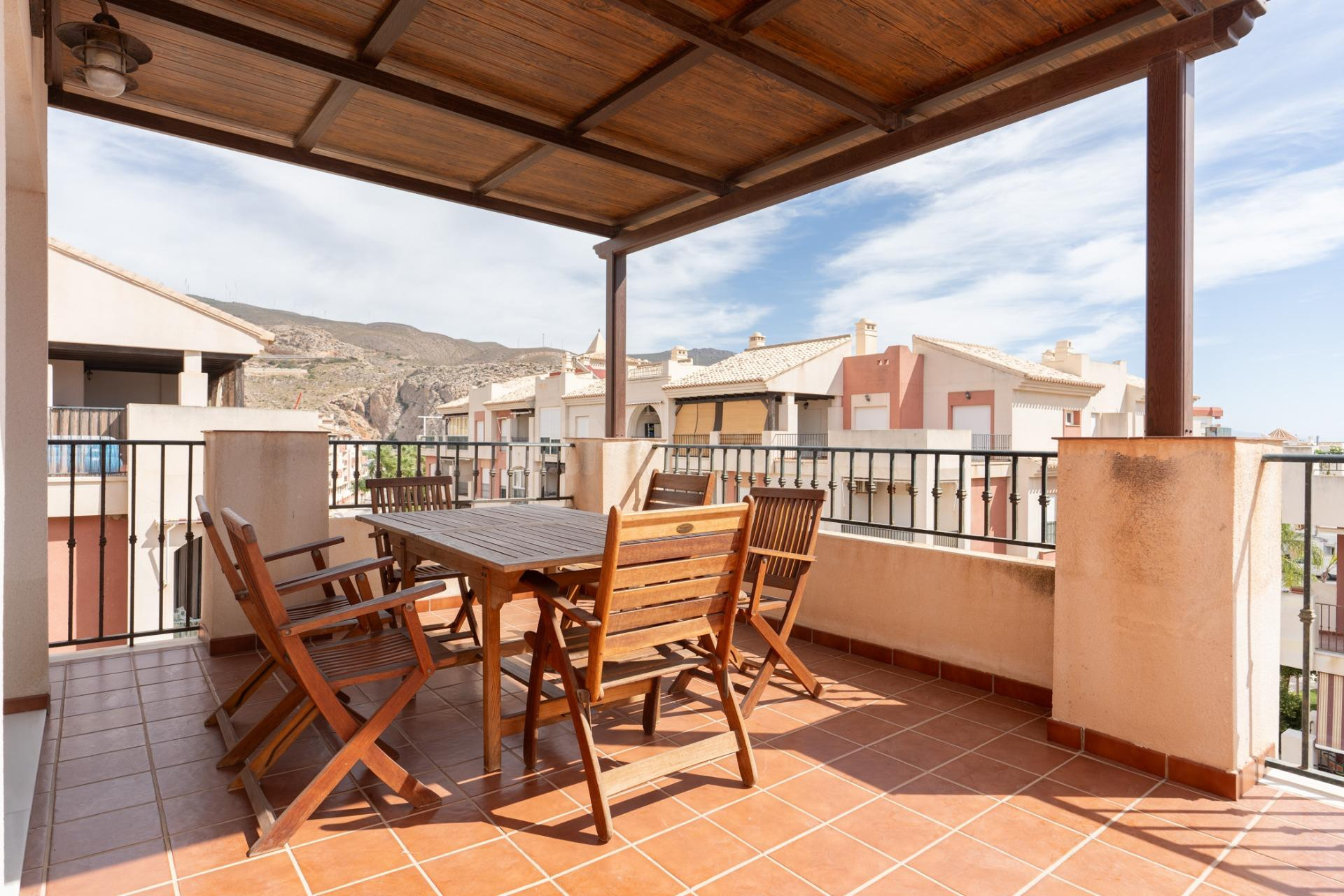 104 M2 + 30 M2 DE TERRAZA | ÁTICO CON GARAJE EN CALAHONDA - foto 2