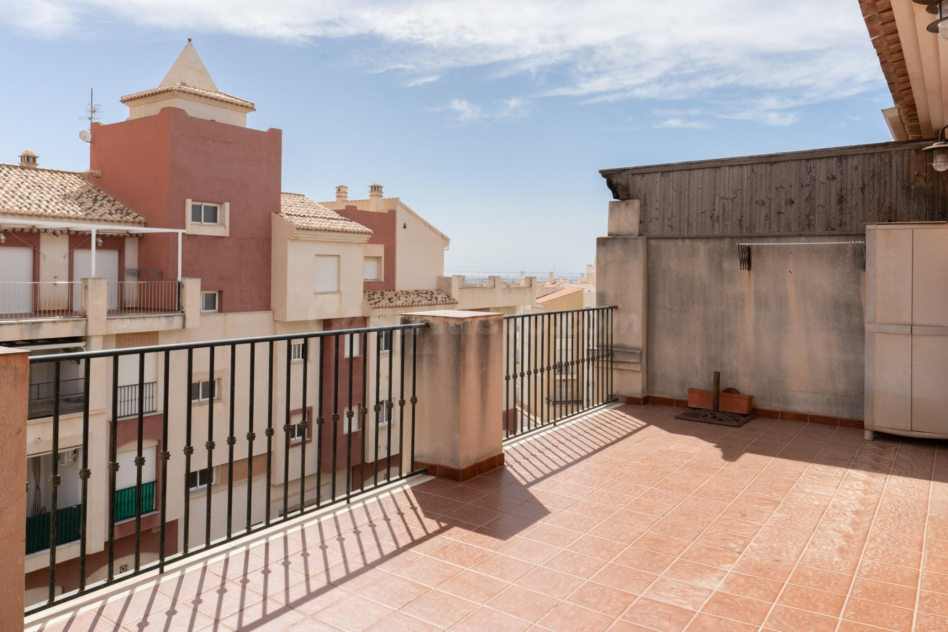 104 M2 + 30 M2 DE TERRAZA | ÁTICO CON GARAJE EN CALAHONDA - foto 4
