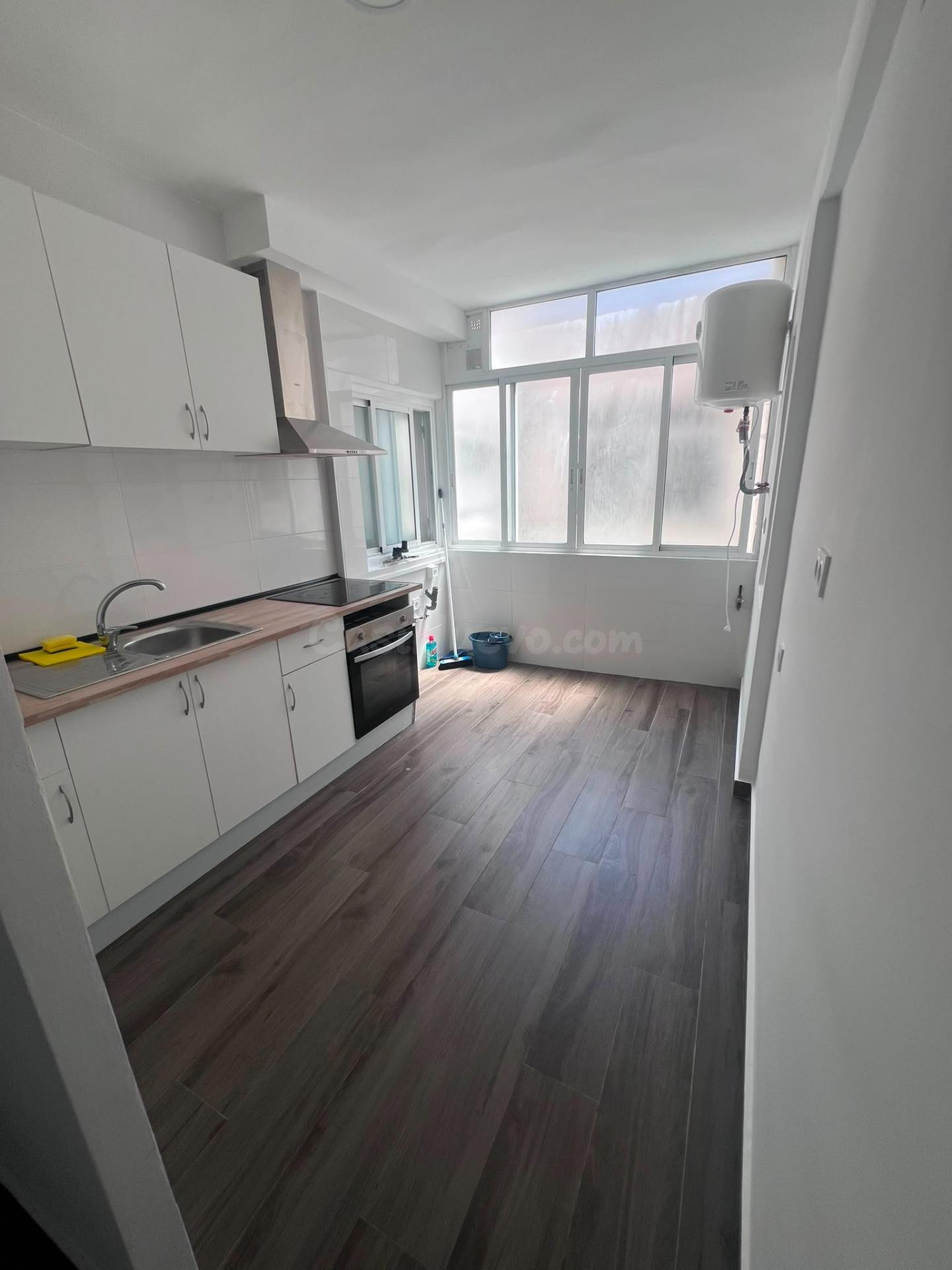 SE VENDE PISO EN PETRER - foto 5