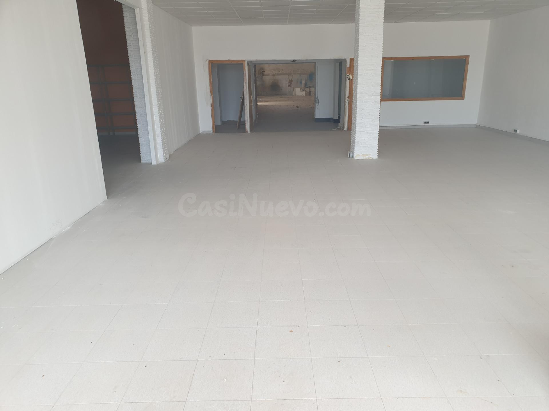SE ALQUILA NAVE - foto 3