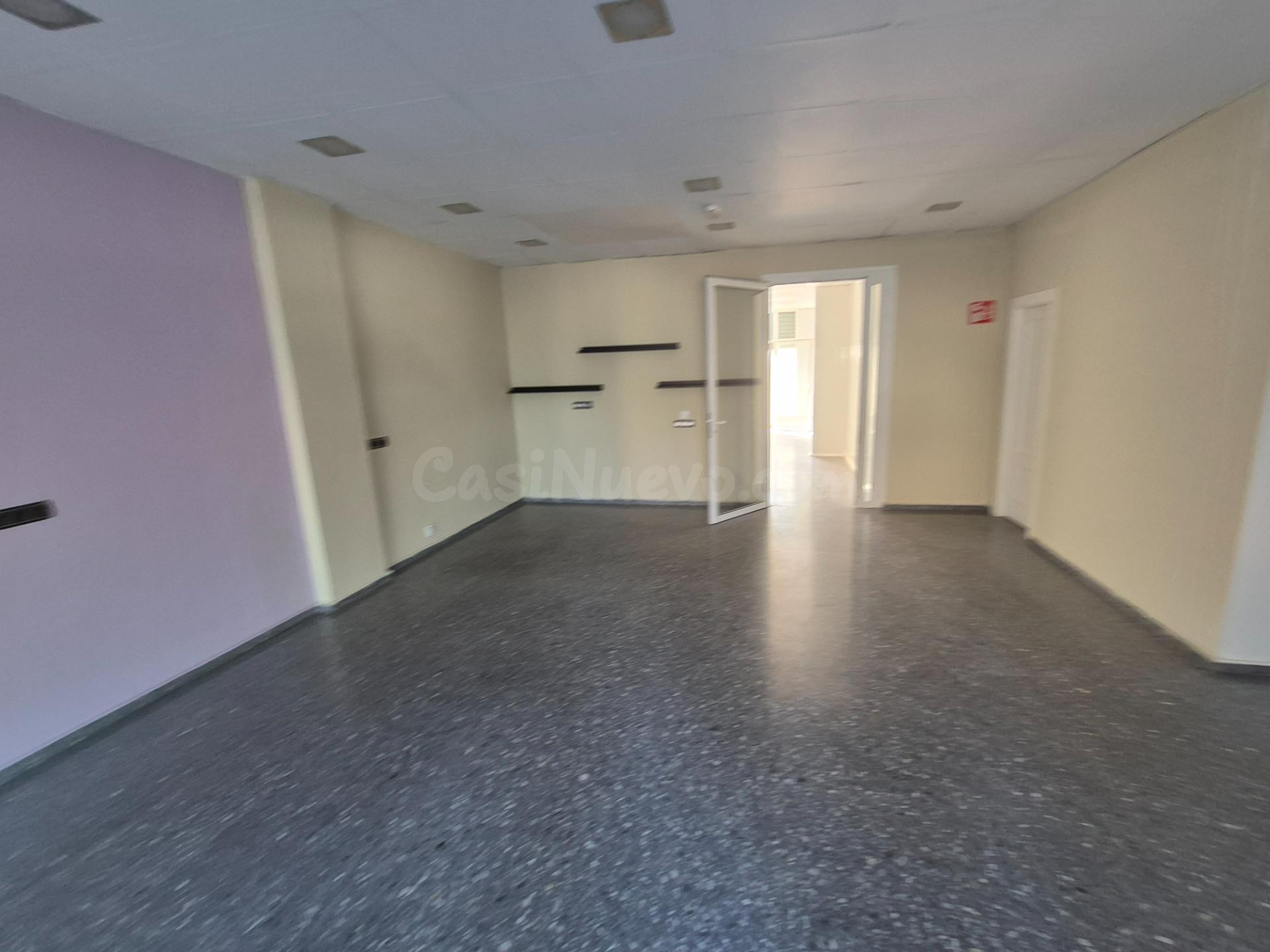 ALQUILER DE LOCAL - foto 4