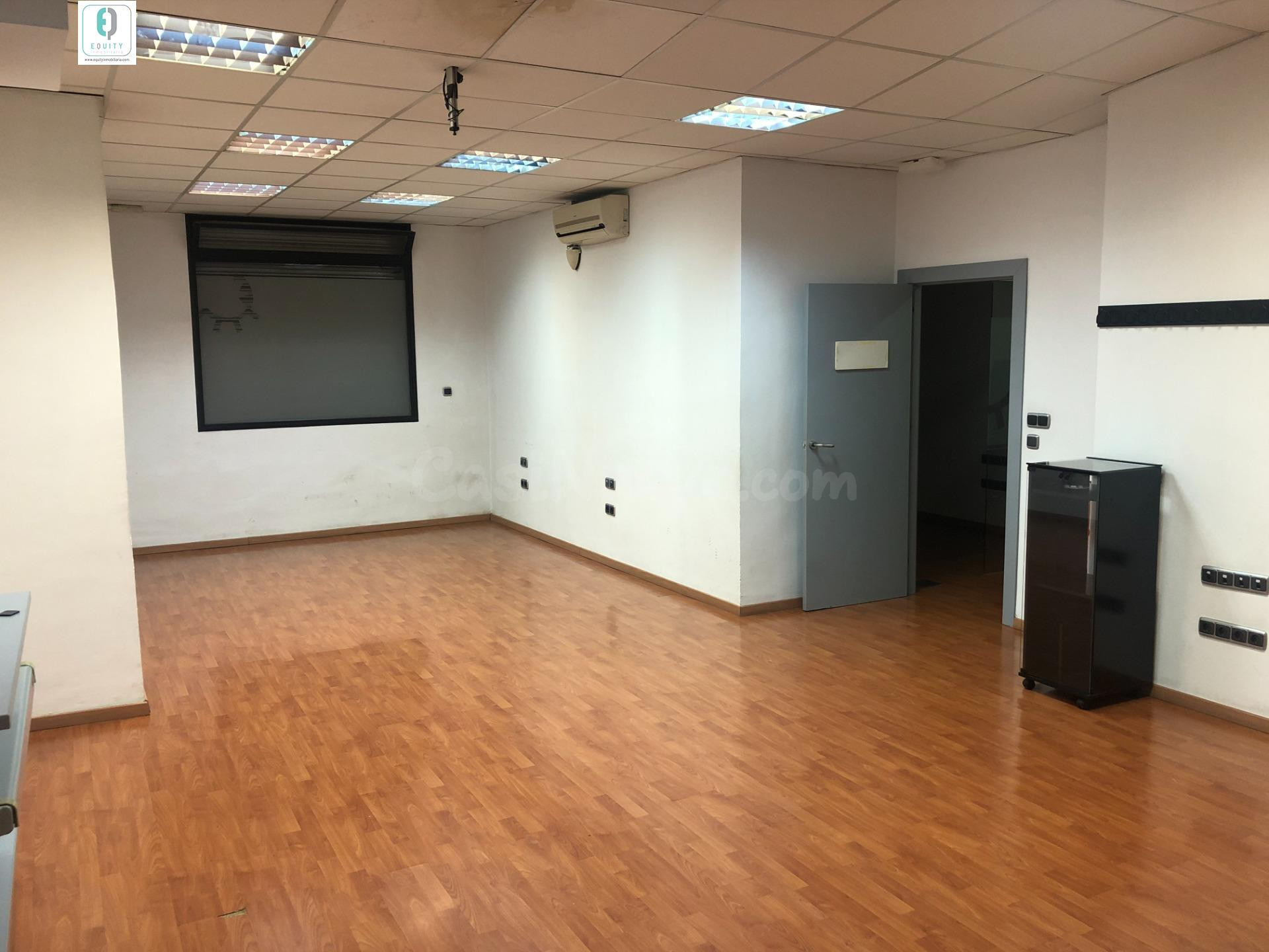 AMPLIO LOCAL COMERCIAL EN VENTA - foto 2