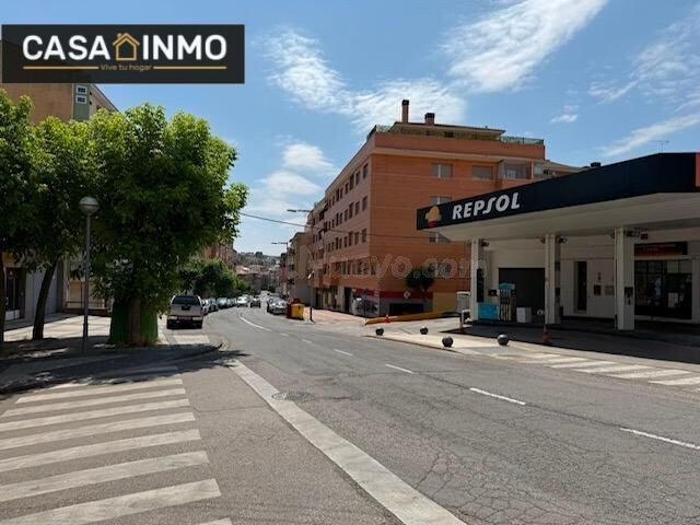 Oportunidad de Inversión en Terreno Urbano Residencial en Ba - foto 5