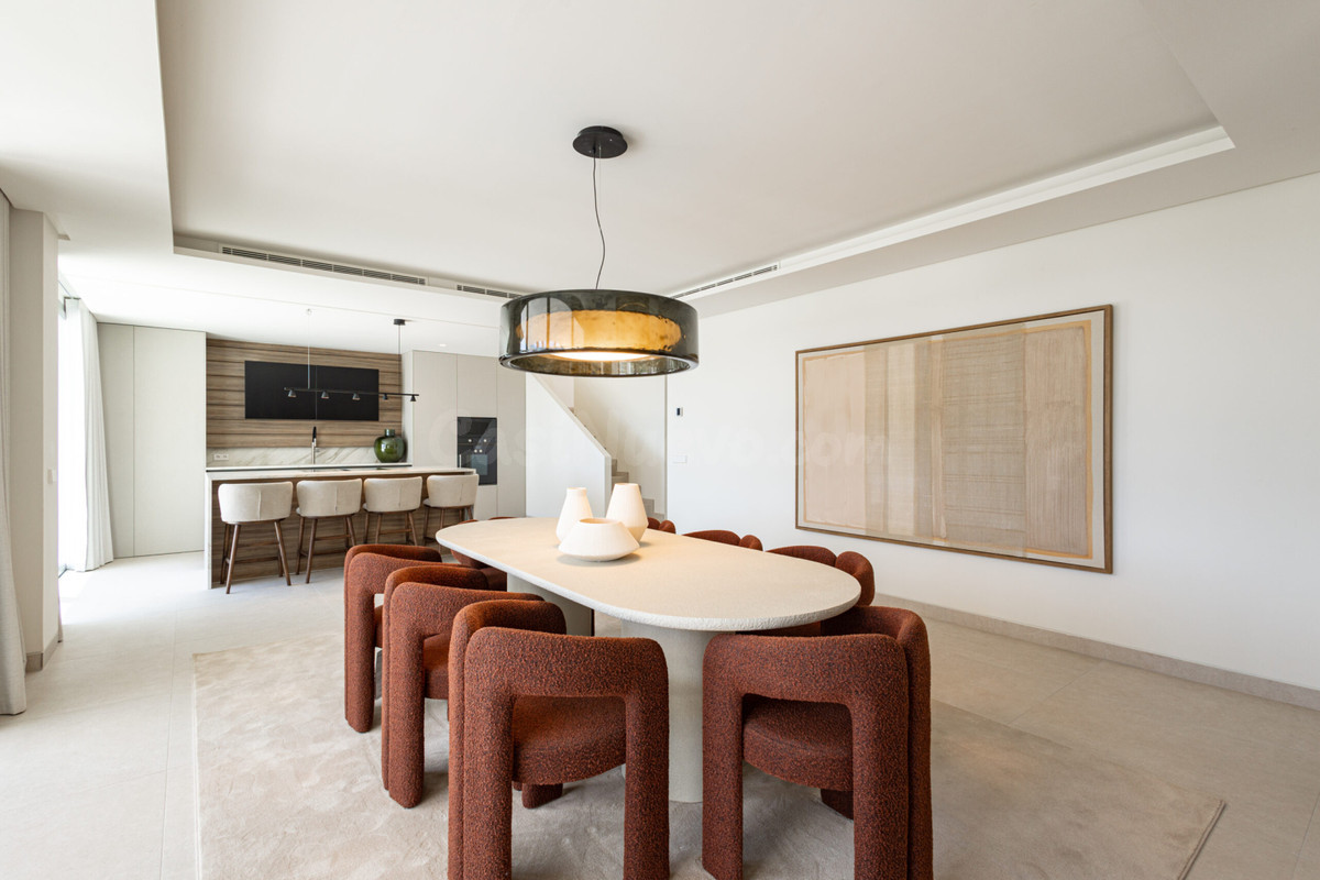 Ático 4 habitaciones 300m² en venta - Lomas de Marbella Club - foto 4