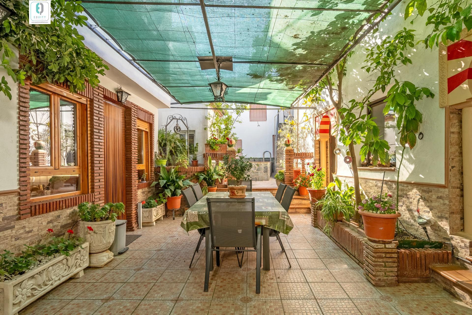 GRAN CASA EN ATARFE CON PISCINA