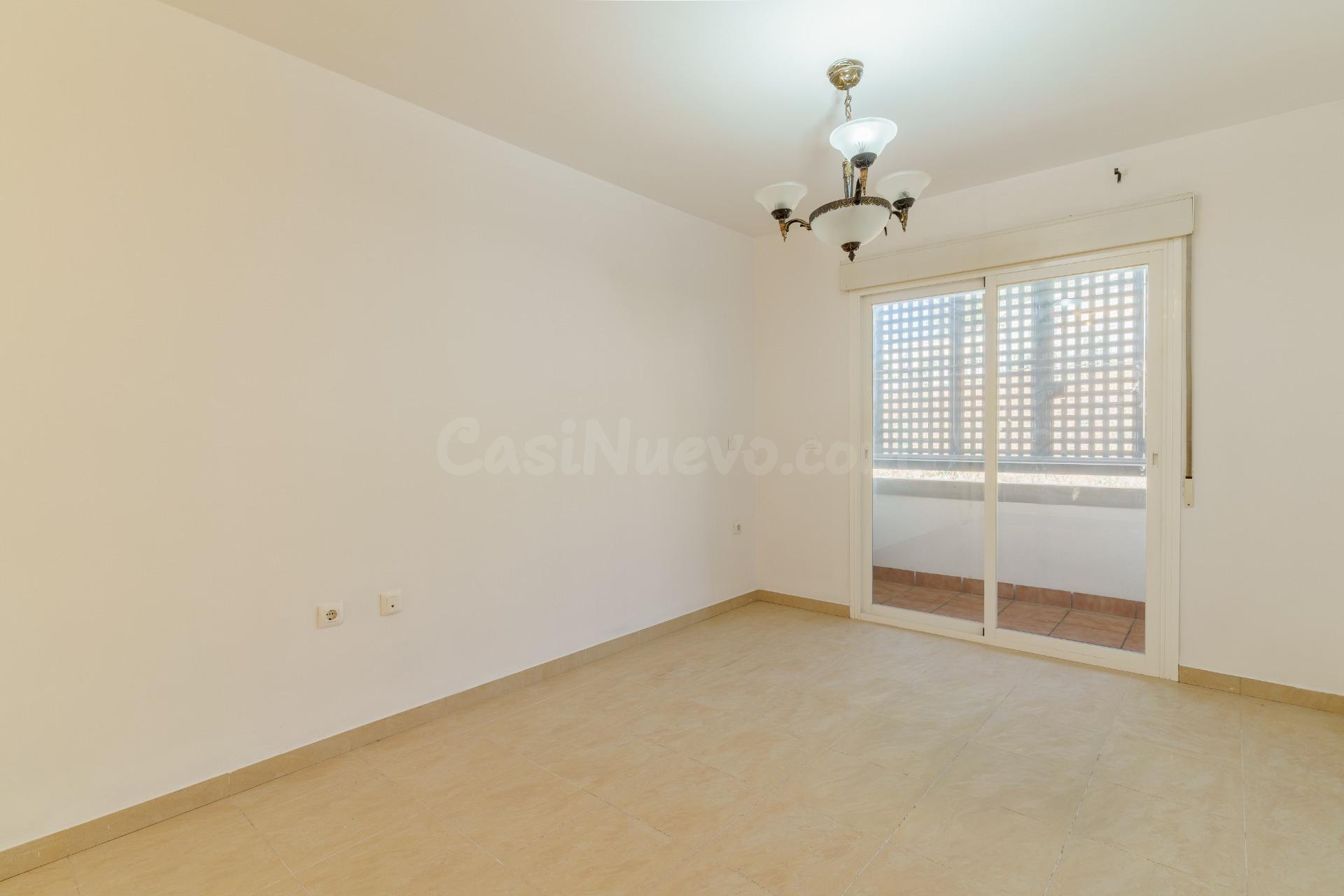 ✨Tu nuevo hogar en Ronda de Poniente con garaje y trastero - foto 3
