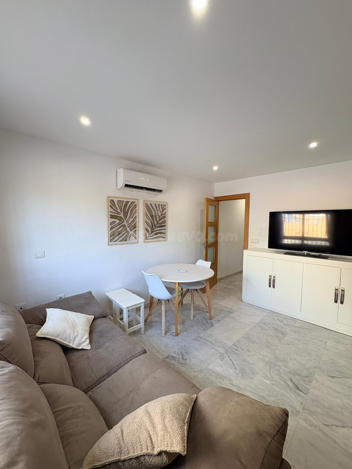 MODERNO APARTAMENTO EN ZONA NORTE DE MOTRIL - foto 5