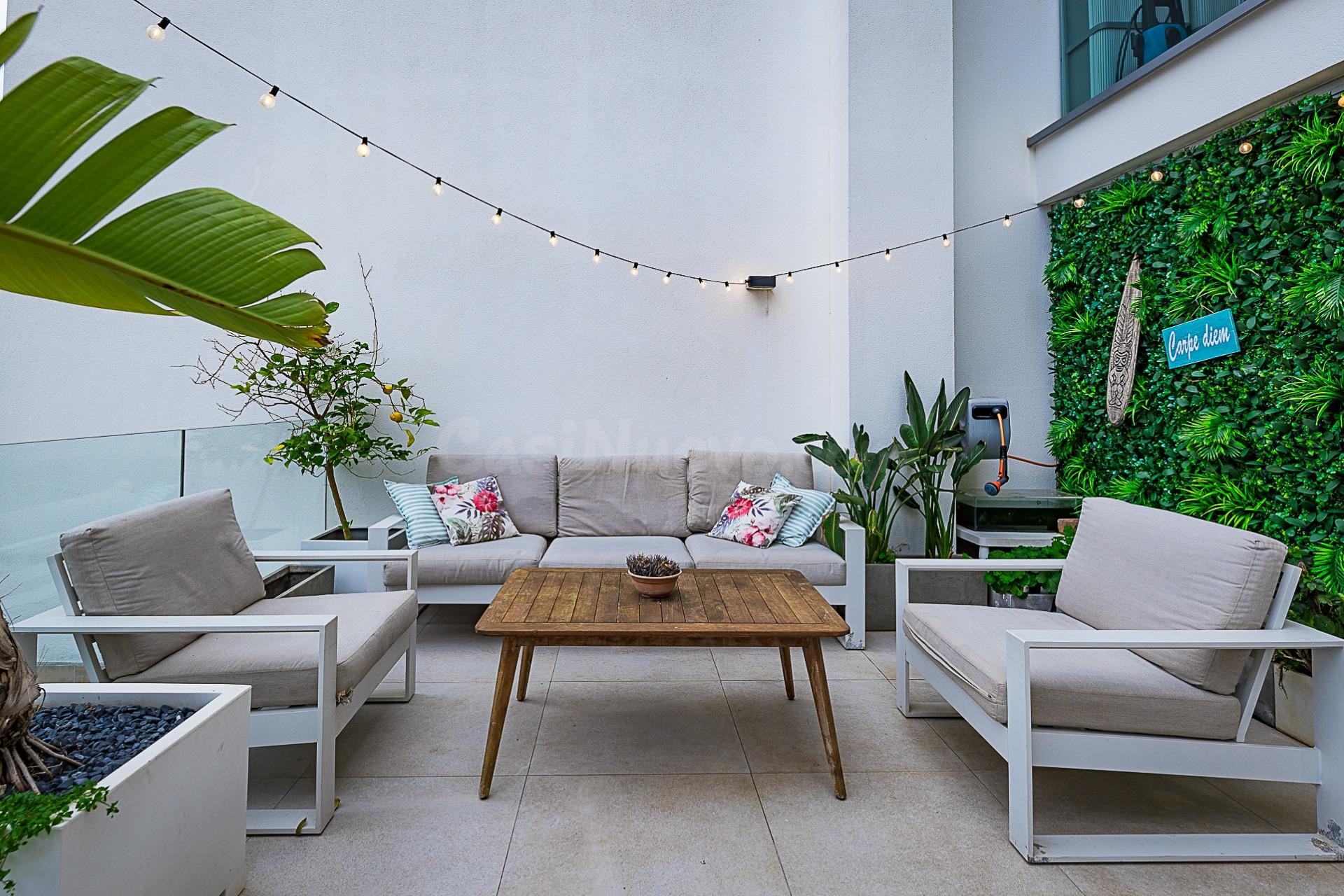Apartamento reformado de 4 habitaciones en Palmanova - foto 5