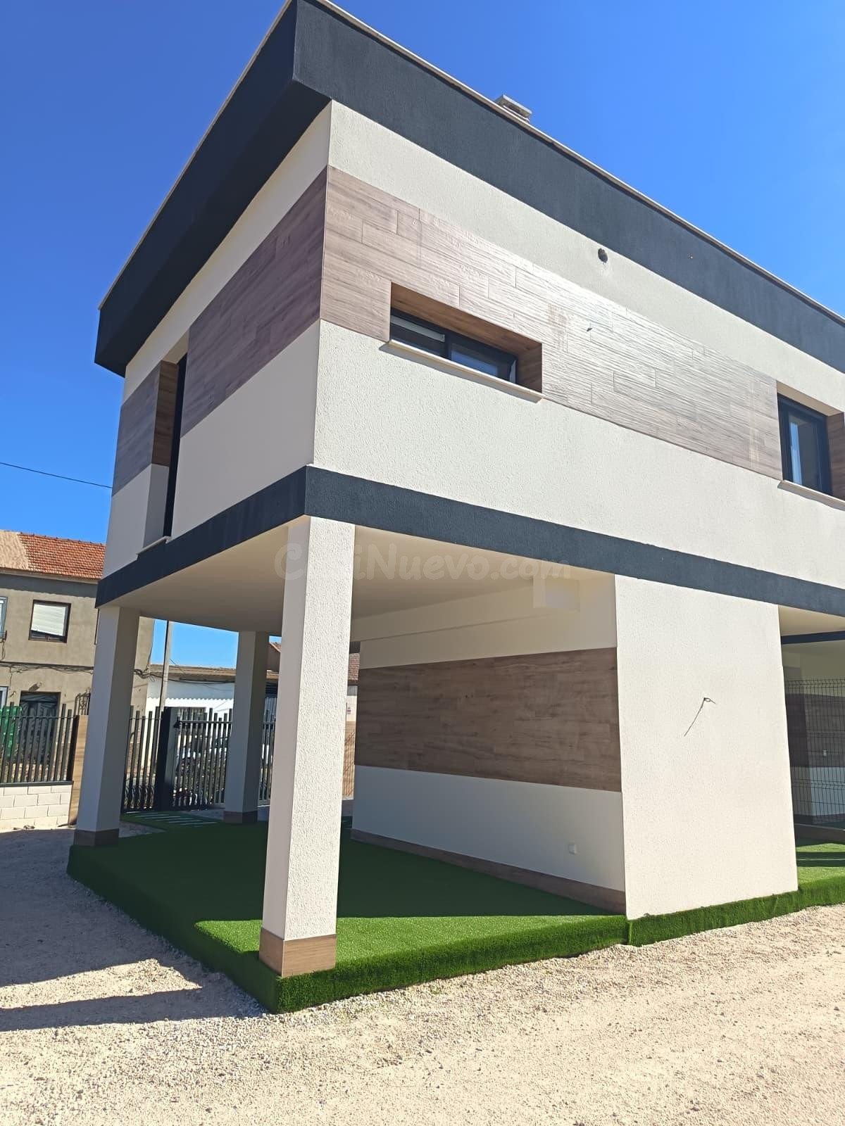 ¡Descubre el hogar de tus sueños en este encantador chalet u - foto 3