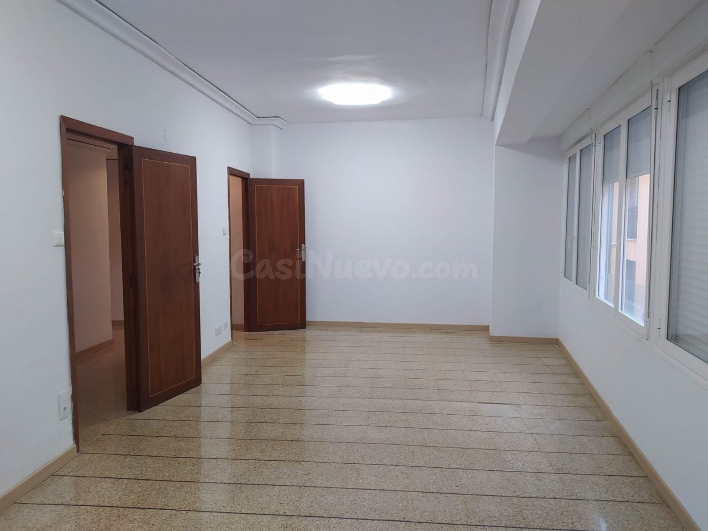 CENTRO GANDIA - OFICINA - SE ALQUILA