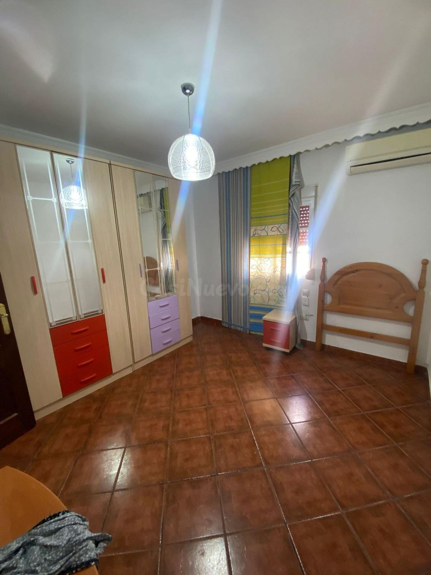 Estupenda casa de una sola planta con 1814 metros de parcela - foto 5