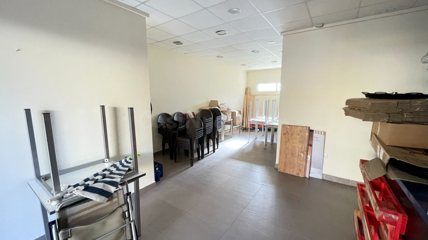 PLAYA XERACO (VALENCIA) - LOCAL COMERCIAL - SE VENDE - foto 3